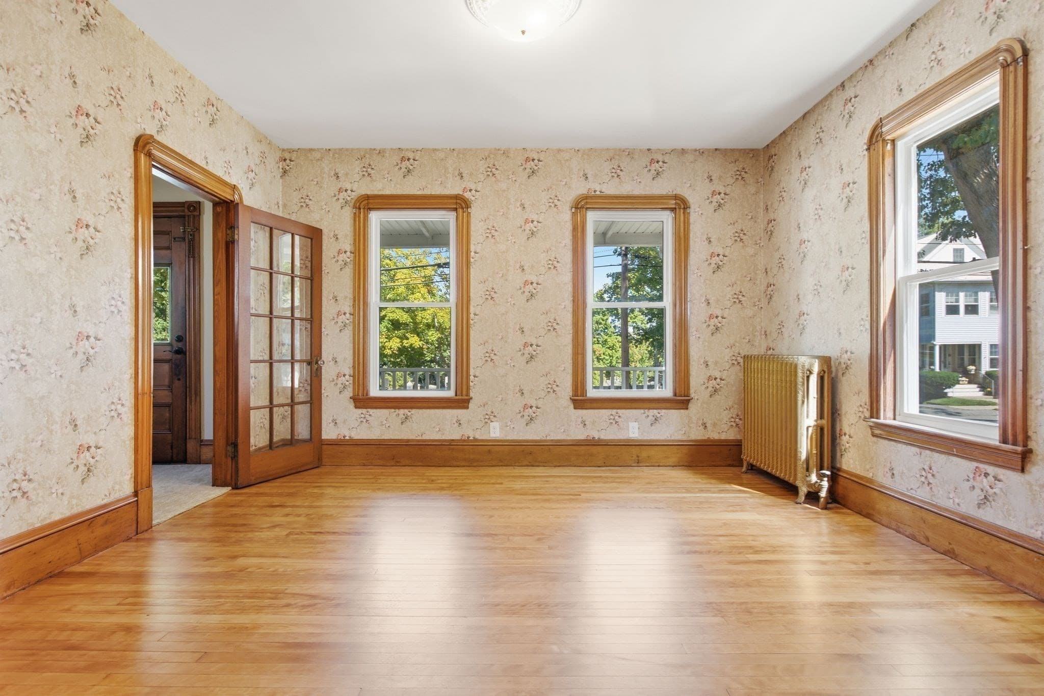 Single Family Residence at 38 Highland St, Reading MA 01867, photo 8 of 42