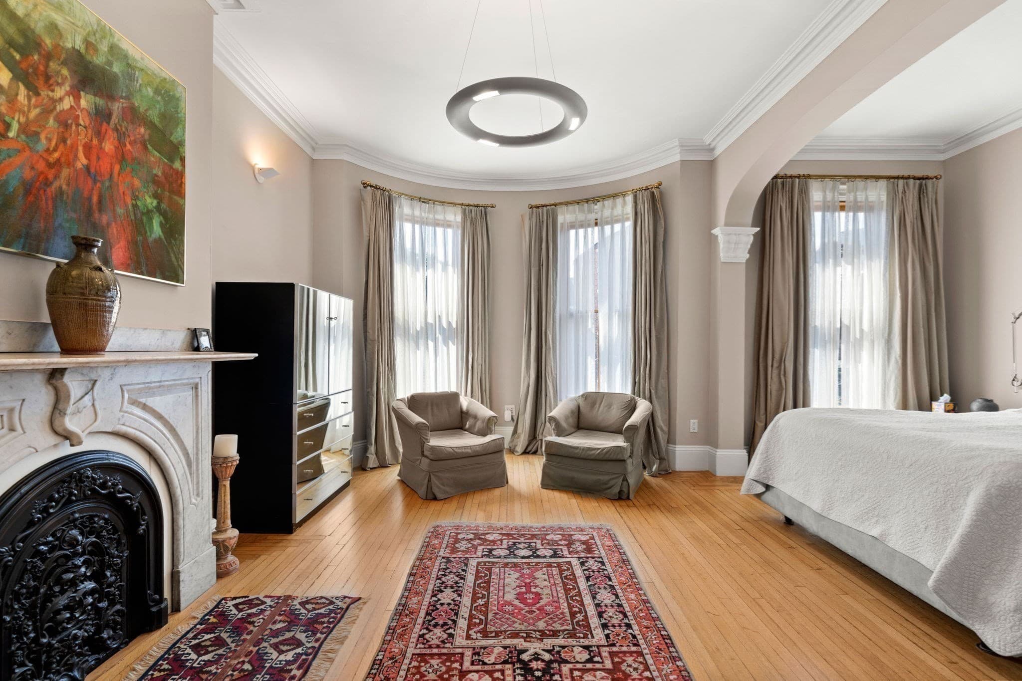 Single Family Residence at 41 Concord Sq, Boston MA 02118, Boston, photo 16 of 26