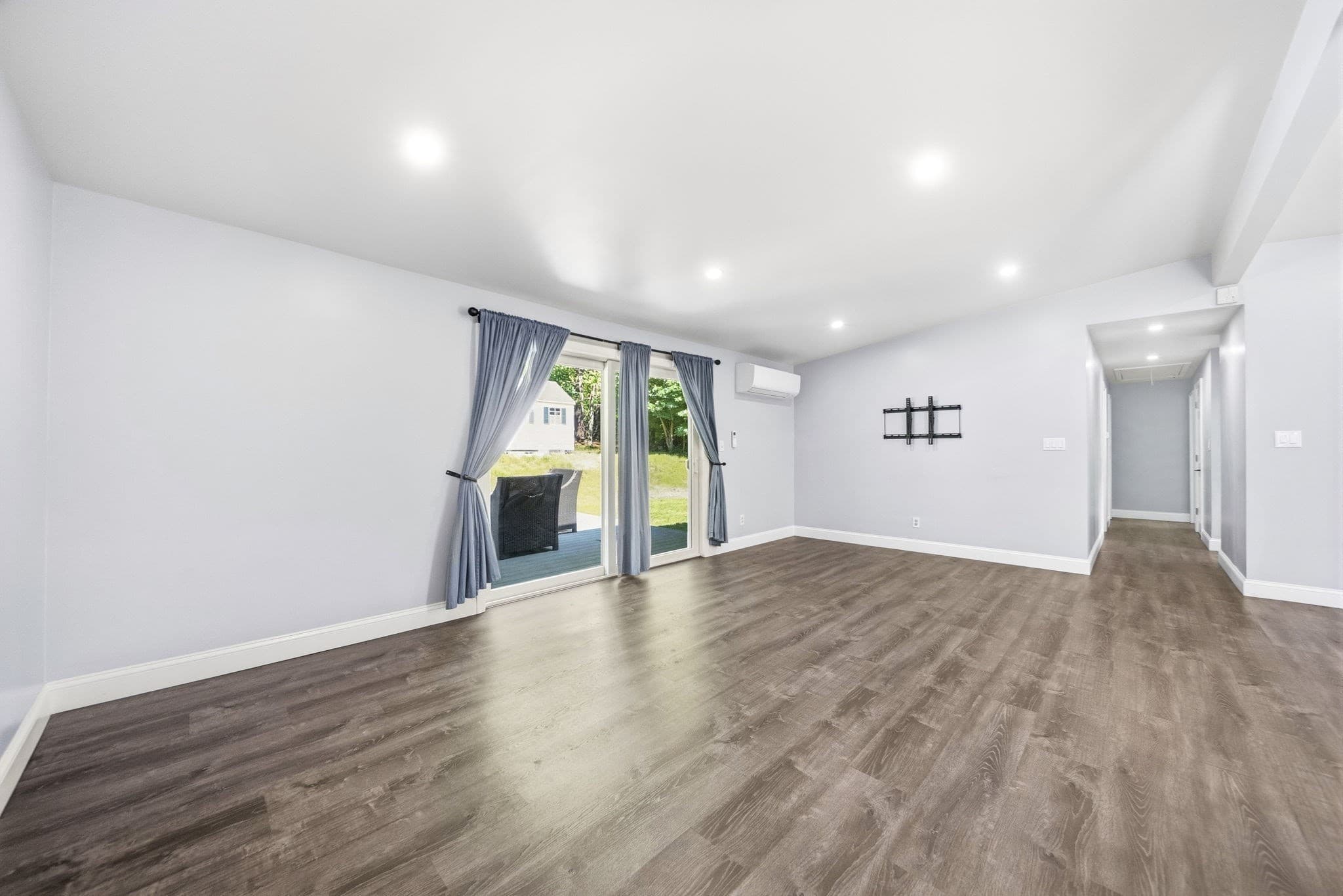 Single Family Residence at 23 Joseph Rd, Framingham MA 01701, Framingham, photo 20 of 42