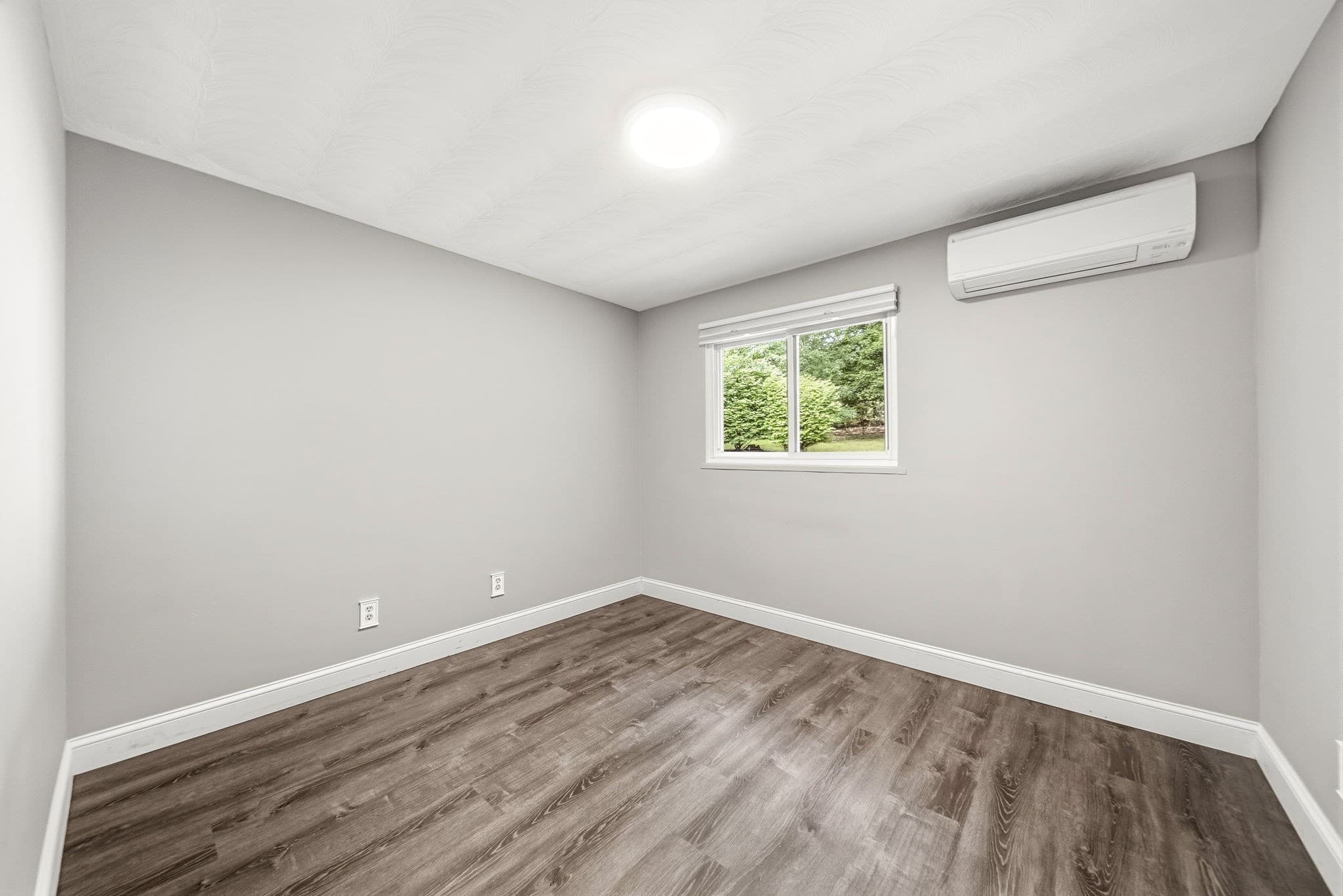 Single Family Residence at 23 Joseph Rd, Framingham MA 01701, Framingham, photo 30 of 42