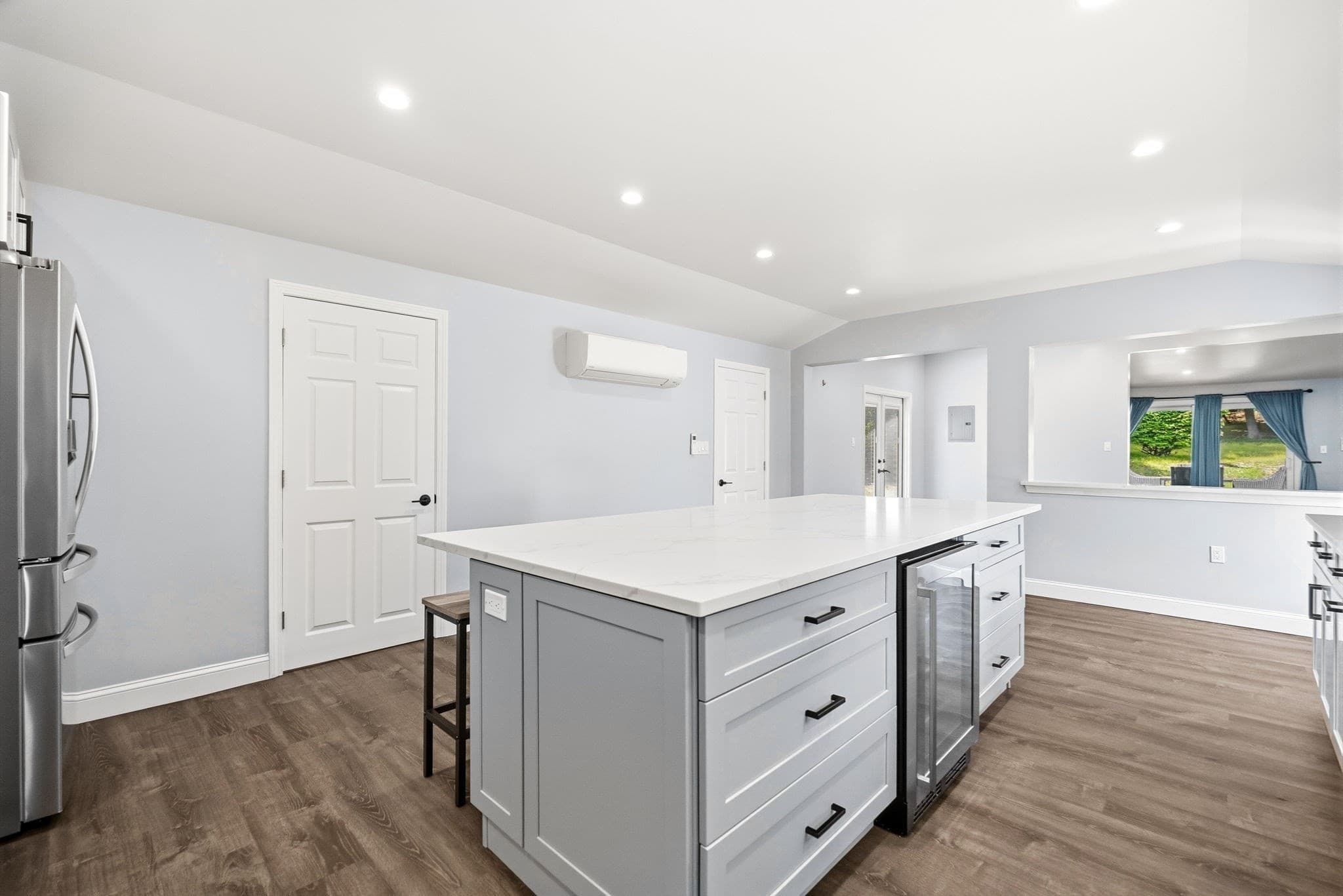 Single Family Residence at 23 Joseph Rd, Framingham MA 01701, Framingham, photo 14 of 42