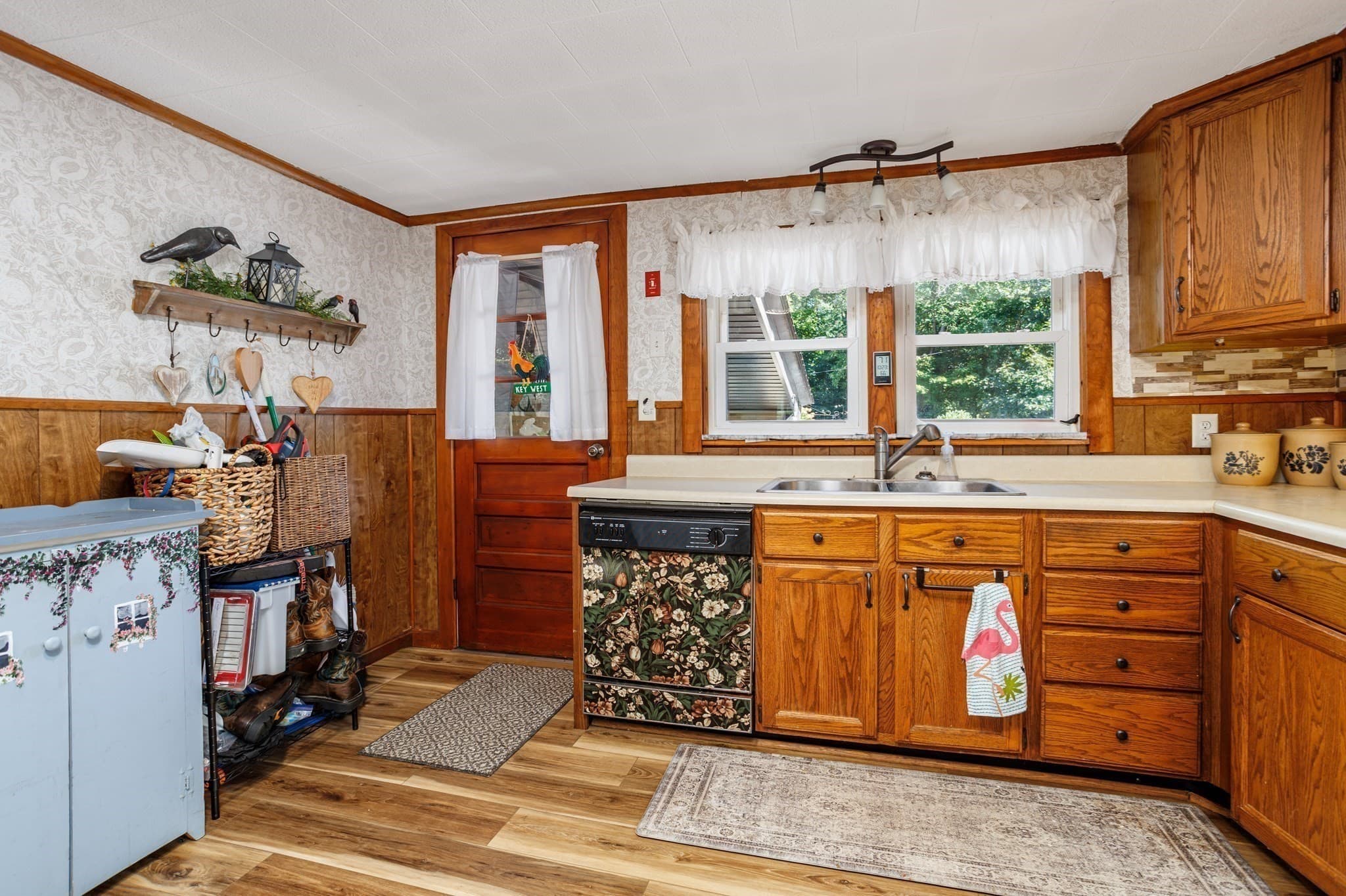 Single Family Residence at 419 Harvard Ave, Athol MA 01331, Athol, photo 3 of 42