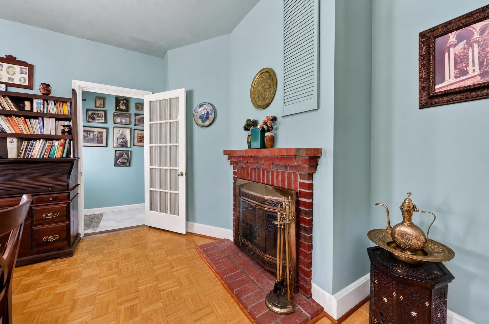 Single Family Residence at 45 Hunt Street, Weymouth MA 02191, photo 9 of 30
