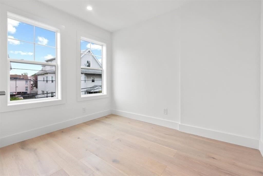 3 Family at 197 Vine St, Everett MA 02149, Everett, photo 16 of 18