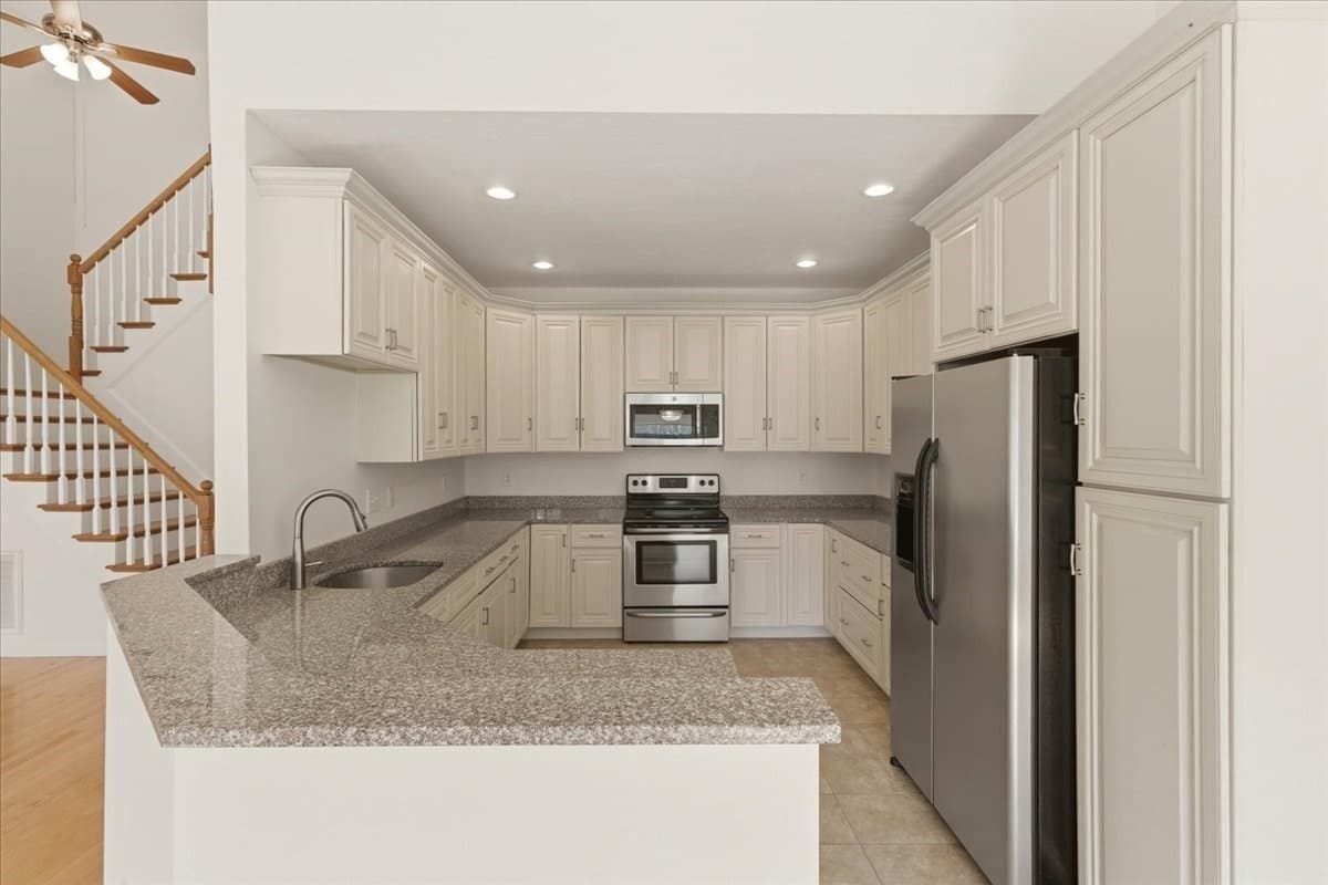 Single Family Residence at 30 Shadow Creek Lane # 30, Ashland MA 01721, Ashland, photo 10 of 27