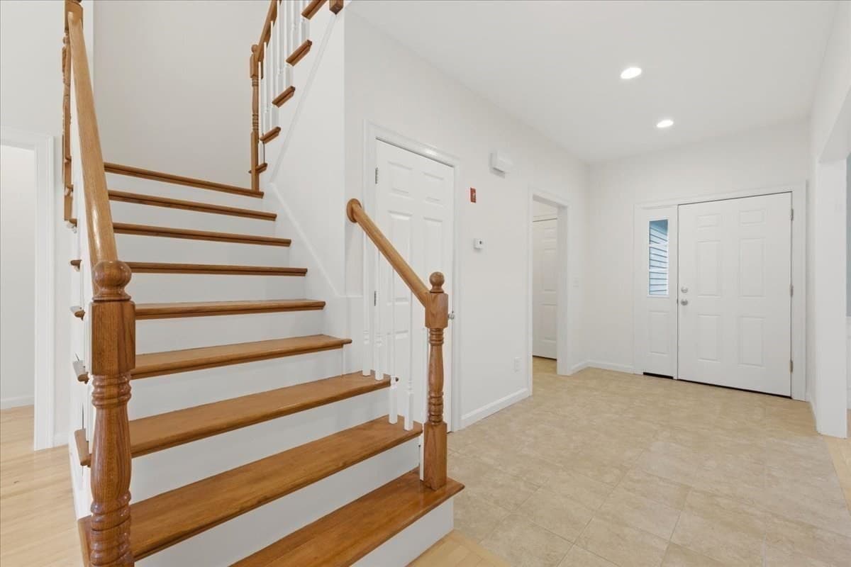 Condominium at 30 Shadow Creek Lane # 30, Ashland MA 01721, Ashland, photo 22 of 27