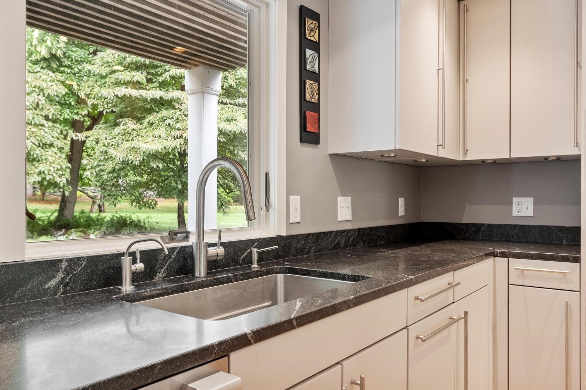 Single Family Residence at 2 Sutton Pl, Acton MA 01720, Acton, photo 6 of 42