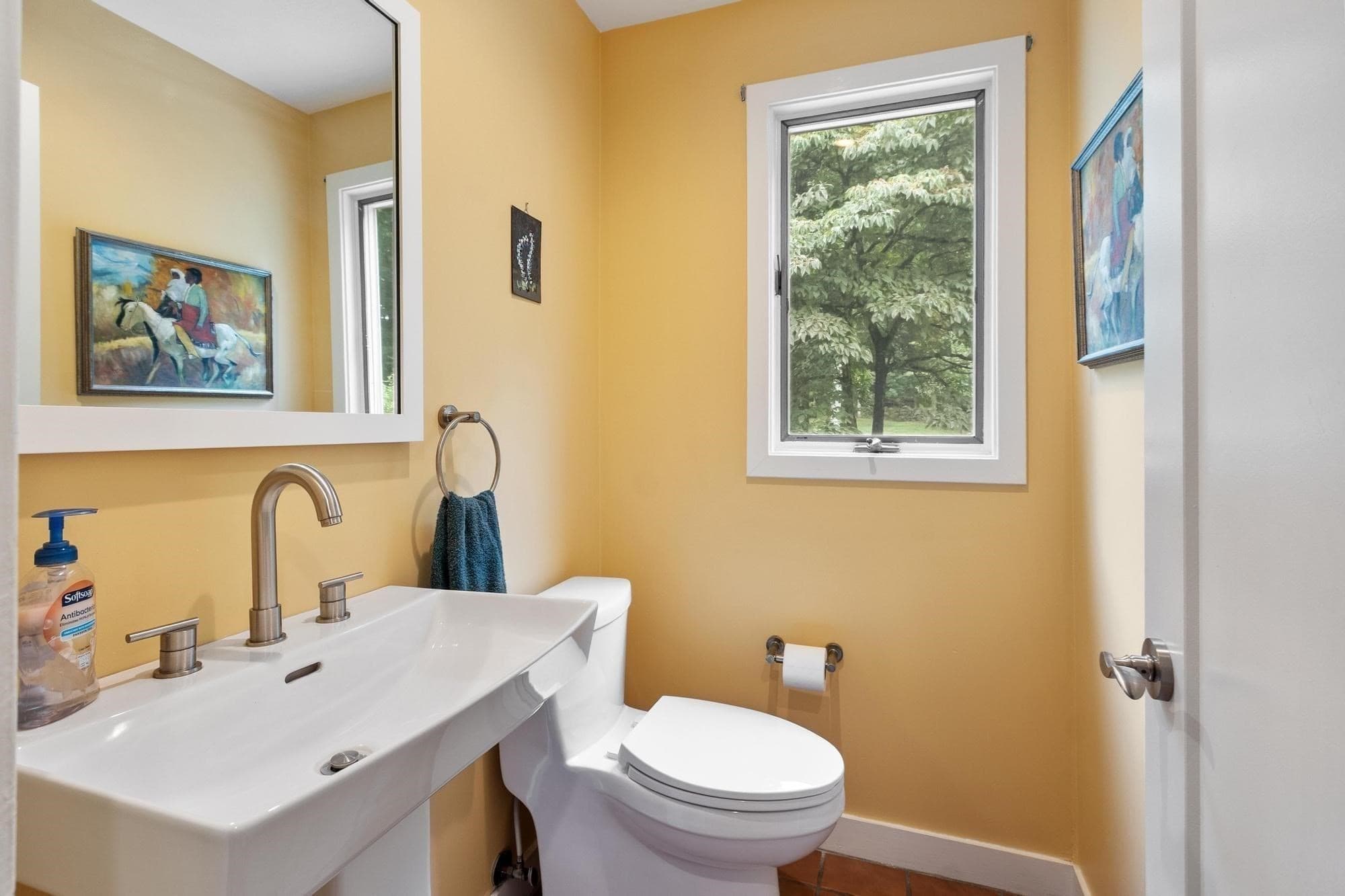 Single Family Residence at 2 Sutton Pl, Acton MA 01720, Acton, photo 13 of 42