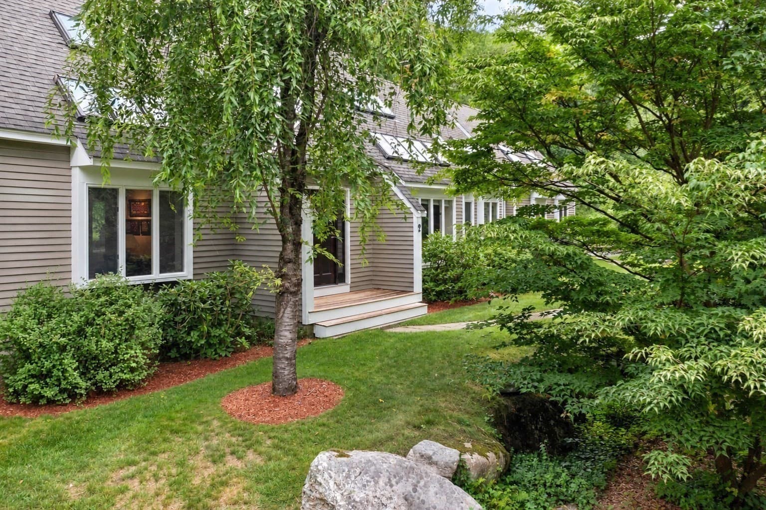 Single Family Residence at 2 Sutton Pl, Acton MA 01720, Acton, photo 37 of 42