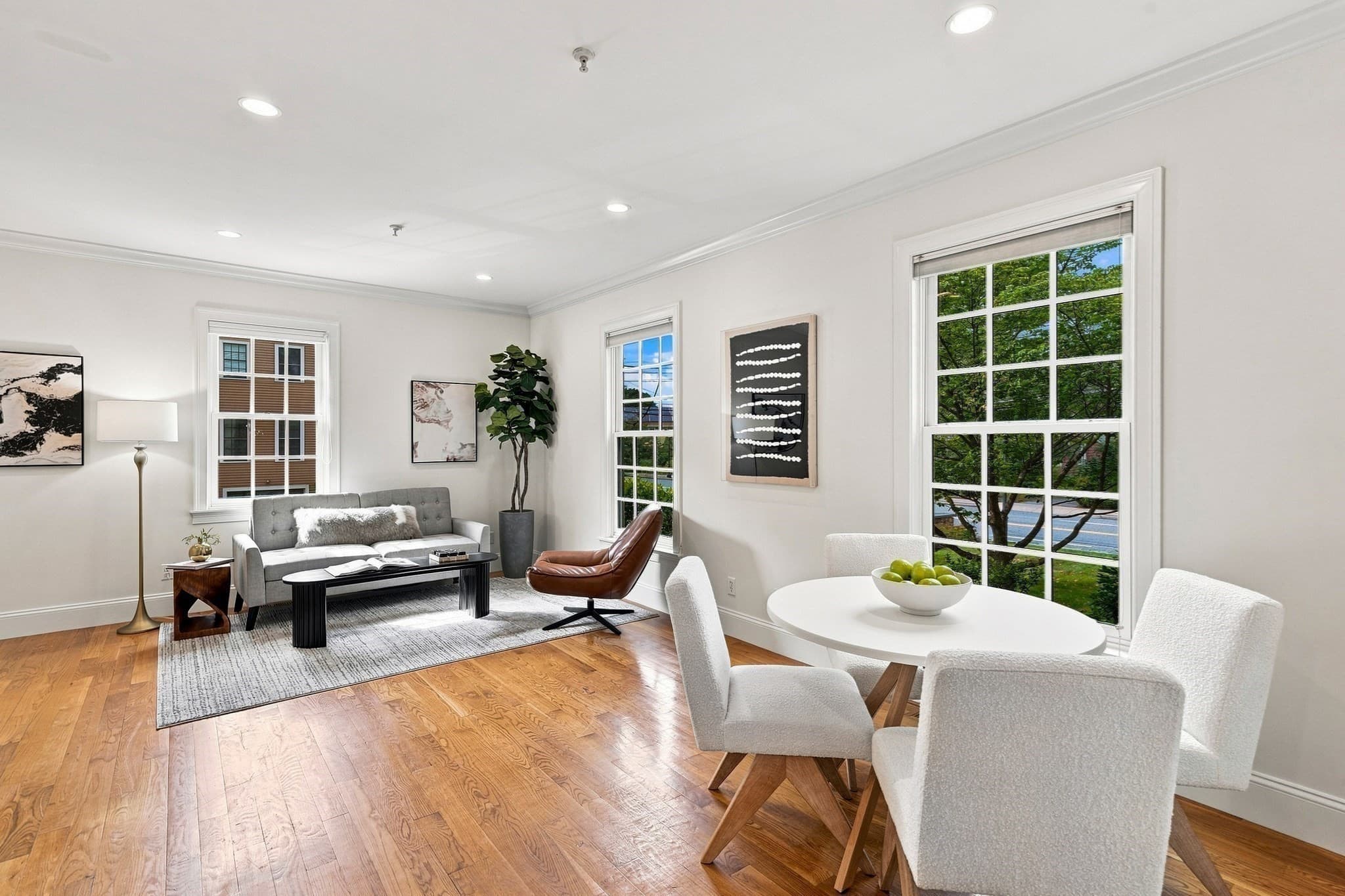 Condominium at 426 Main St # 1, Waltham MA 02452, photo 2 of 34