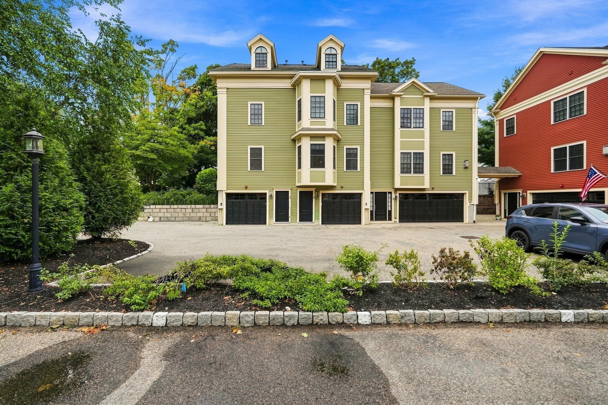 426 Main St # 1, Waltham MA 02452