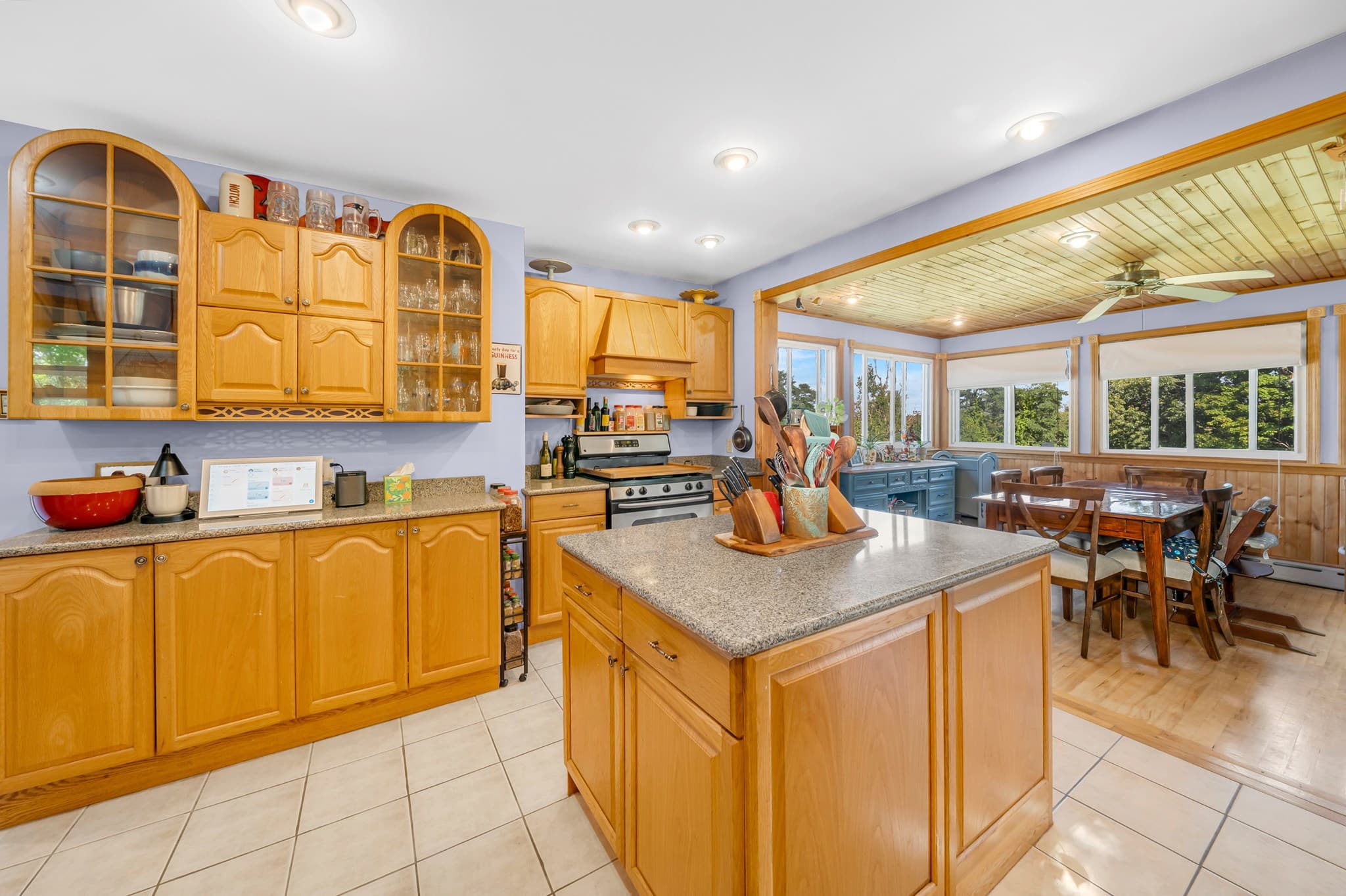 Single Family Residence at 155 Forest St, Haverhill MA 01832, Haverhill, photo 17 of 39