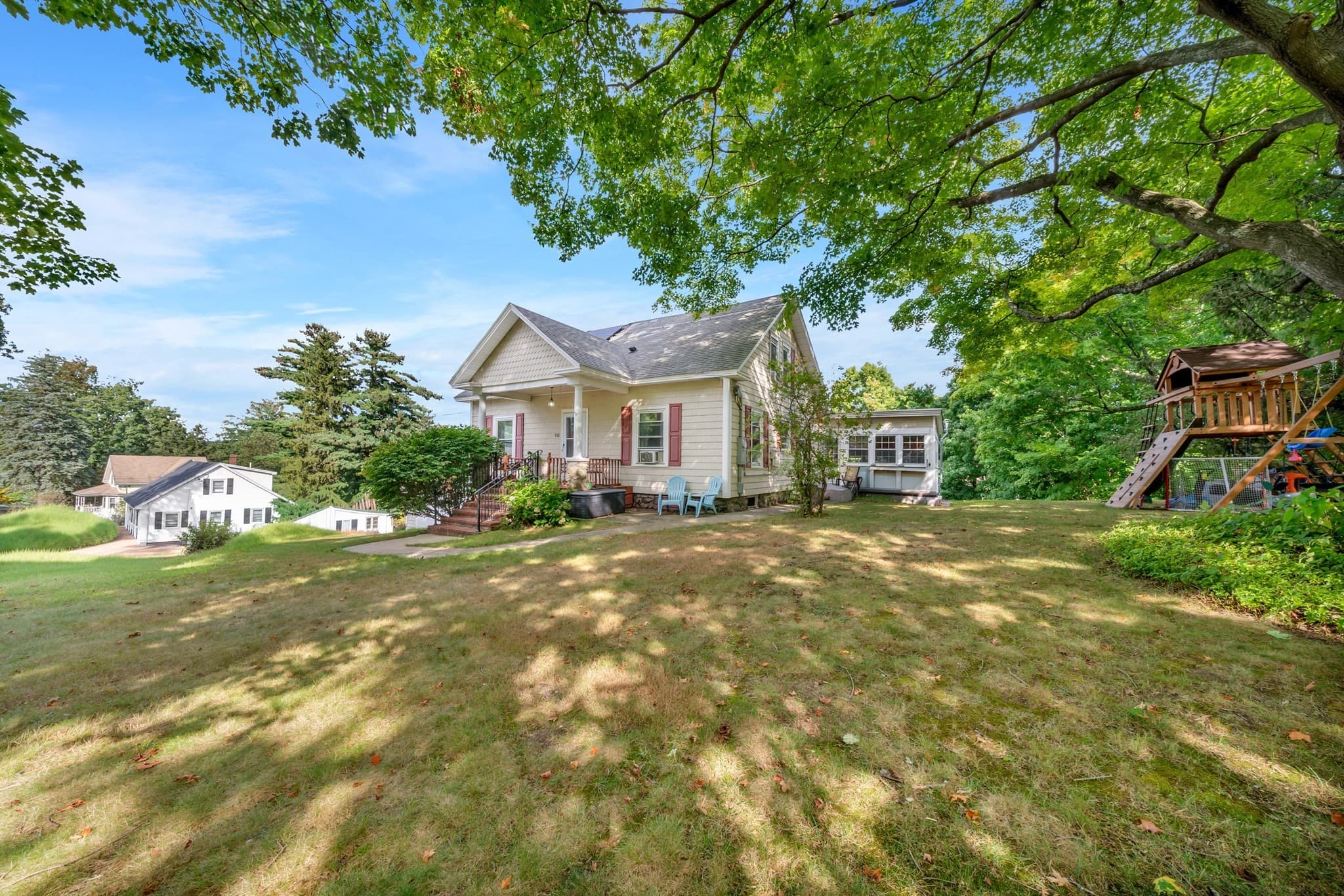 Single Family Residence at 155 Forest St, Haverhill MA 01832, Haverhill, photo 34 of 39