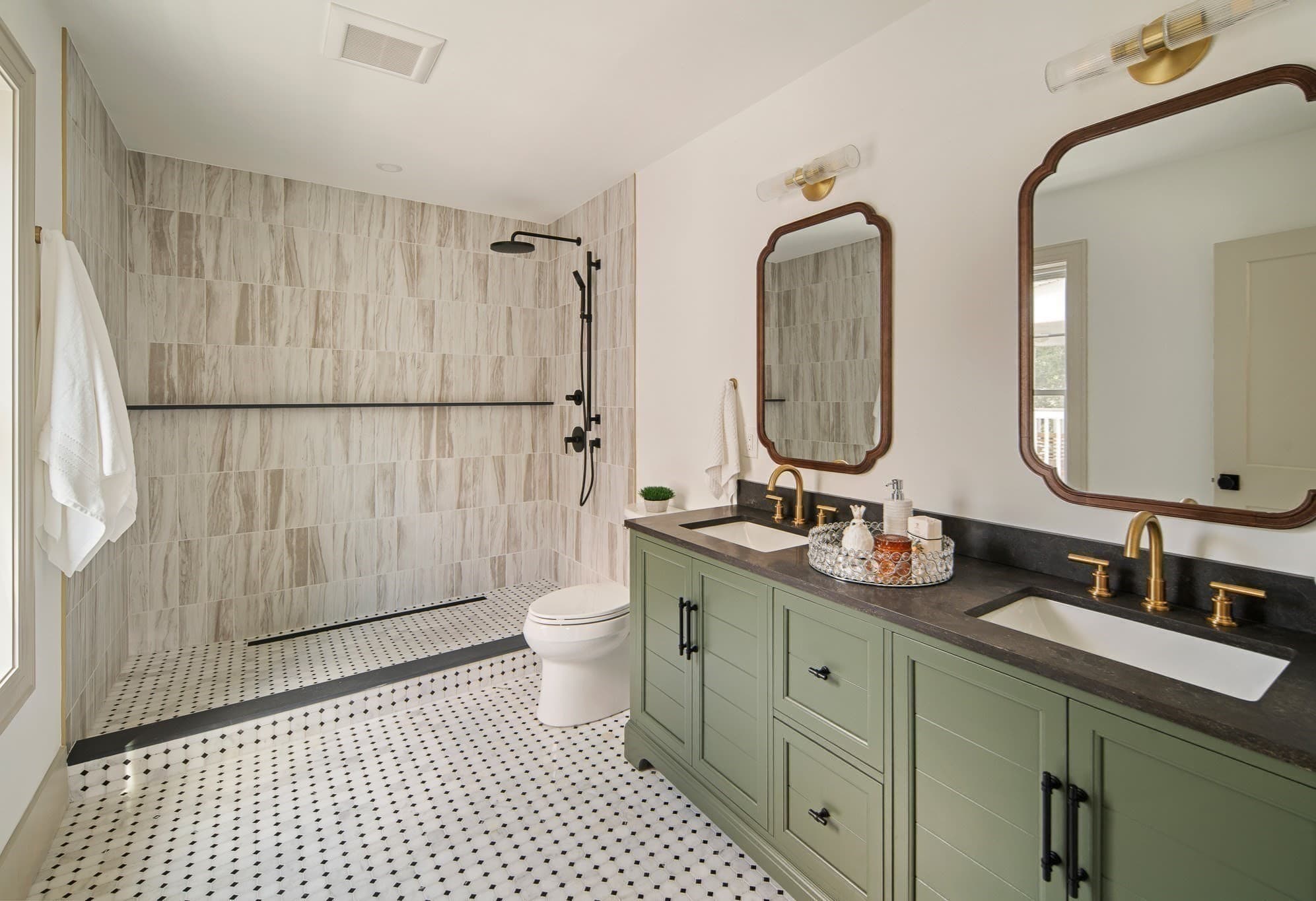 Condominium at 37 Cotting St # 37, Medford MA 02155, Medford, photo 18 of 41