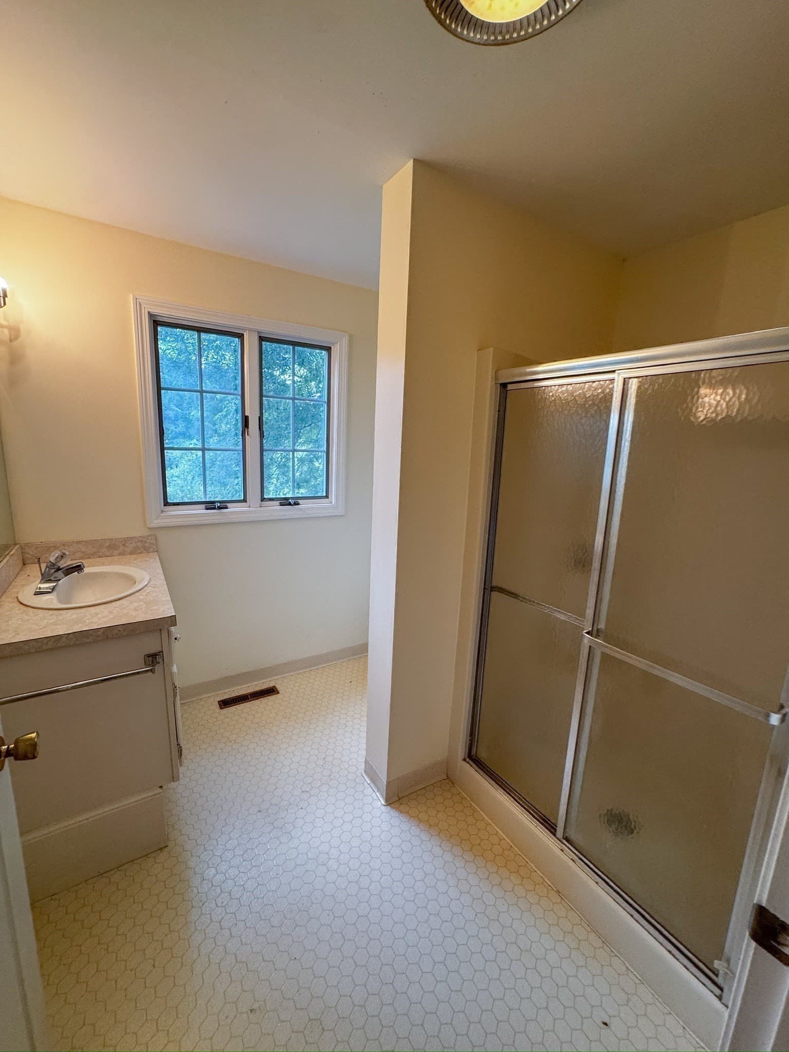 Multi Family at 105-107 North Valley Rd, Pelham MA 01002, photo 33 of 42