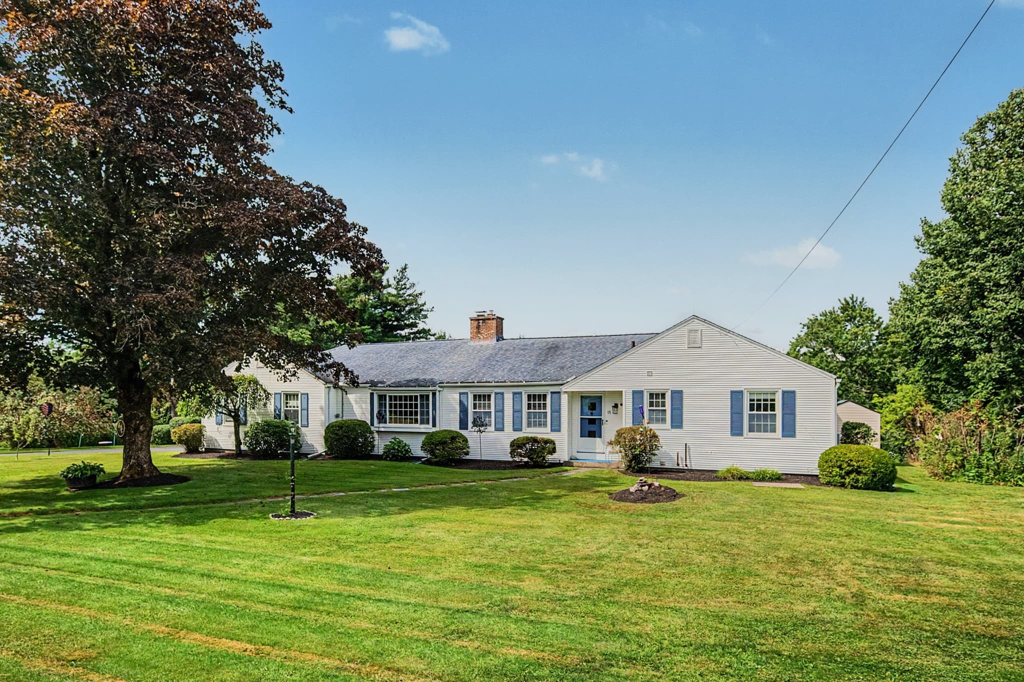 15 Pheasant Hill Rd., Granby MA 01033
