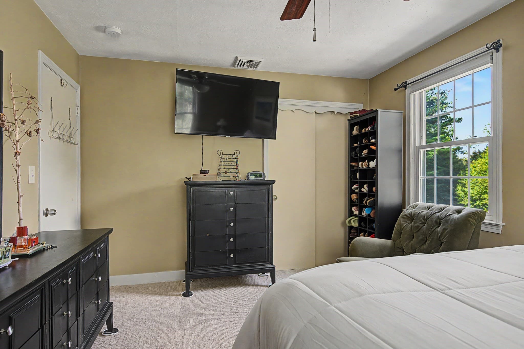 Single Family Residence at 15 Pheasant Hill Rd., Granby MA 01033, Granby, photo 15 of 40