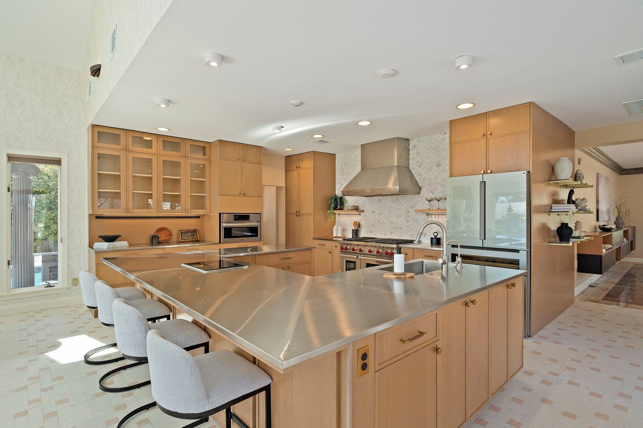 Single Family Residence at 20 Montrose St, Newton MA 02458, Newton, photo 9 of 42