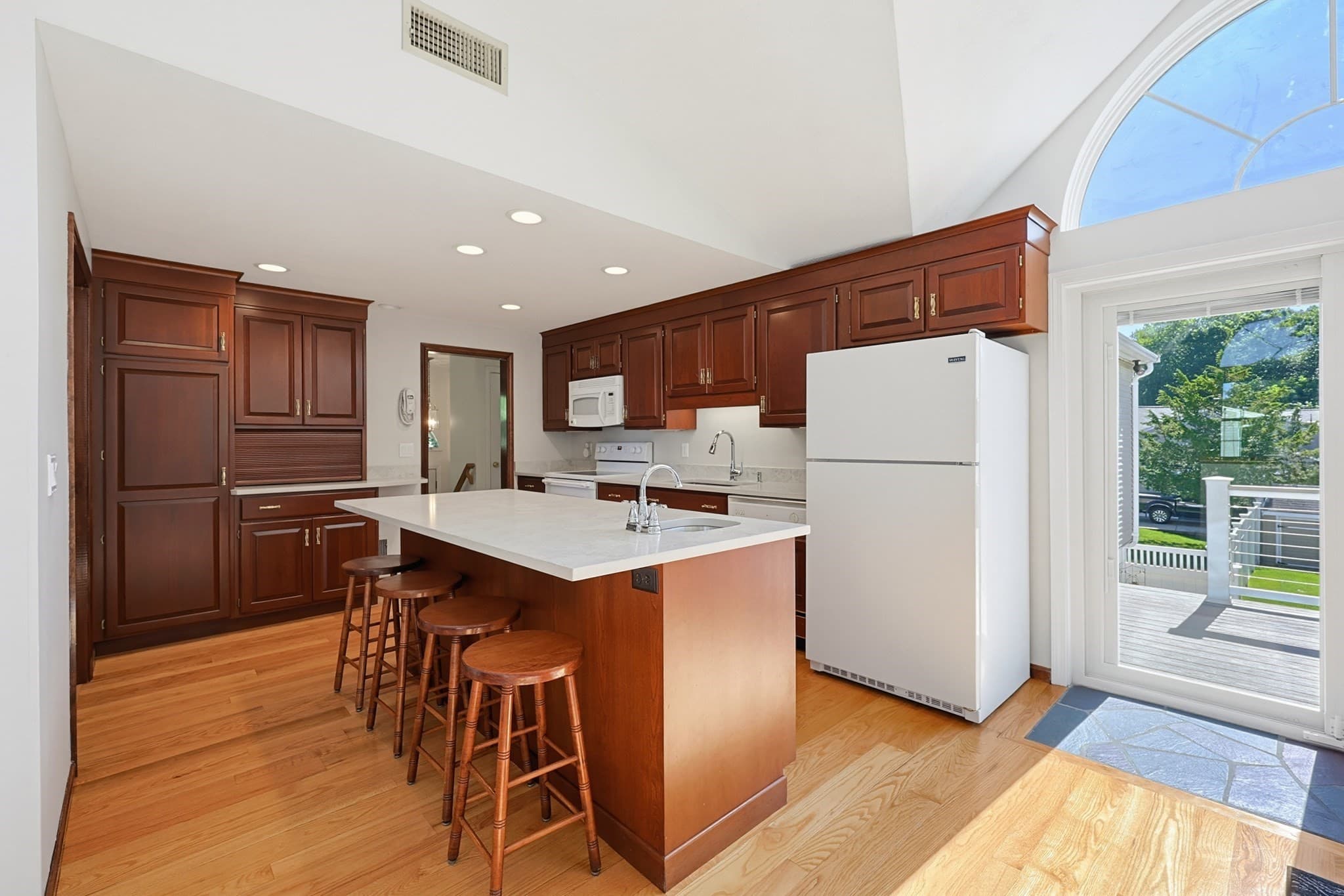 Single Family Residence at 18 Princeton St, Peabody MA 01960, Peabody, photo 4 of 33