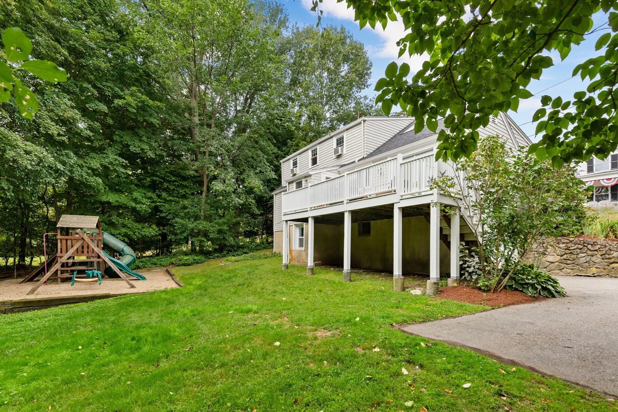 Single Family Residence at 11 Stratham Rd, Lexington MA 02421, Lexington, photo 33 of 36