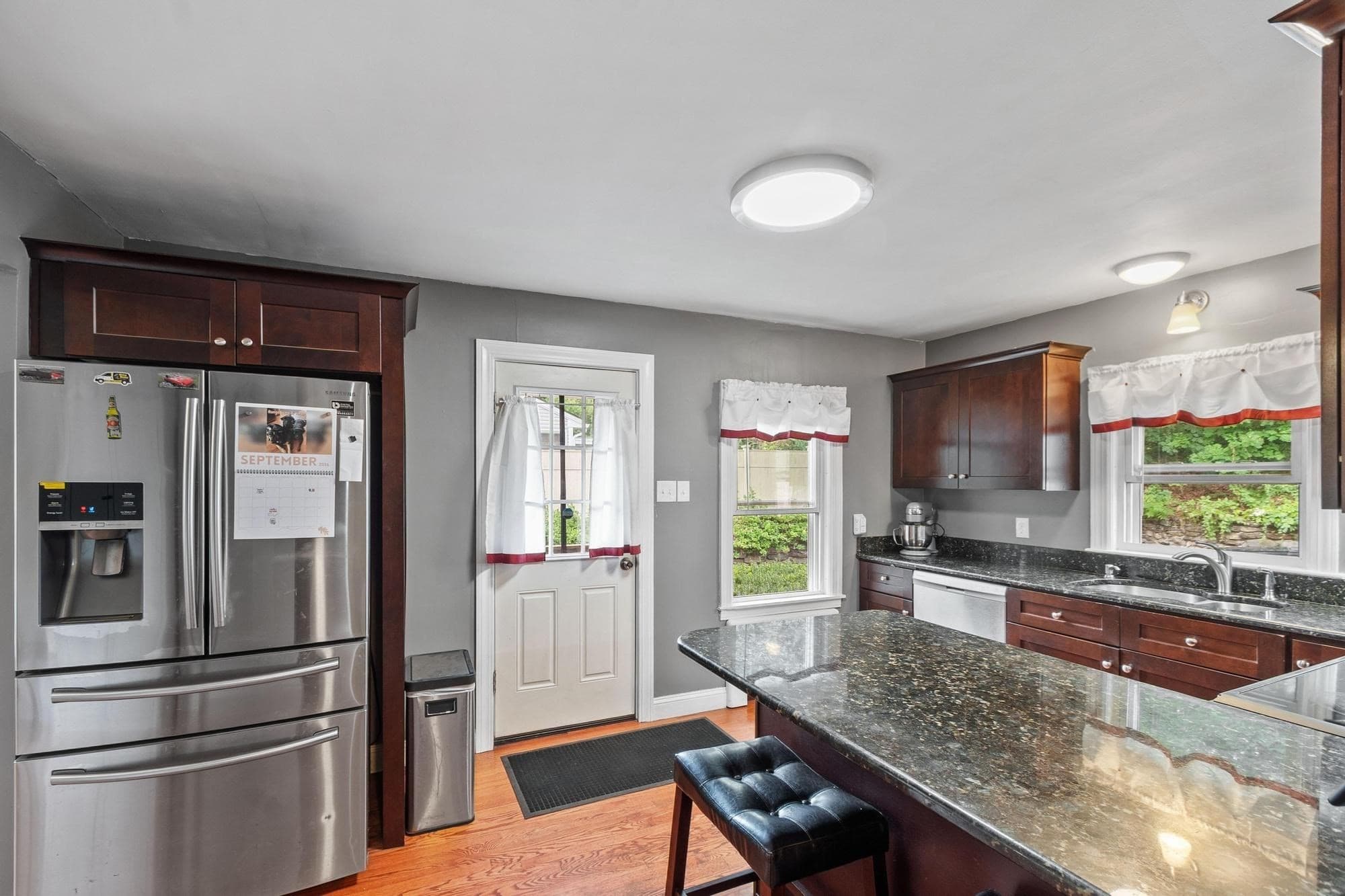 Single Family Residence at 406 Lincoln St, Fitchburg MA 01420, Fitchburg, photo 10 of 35