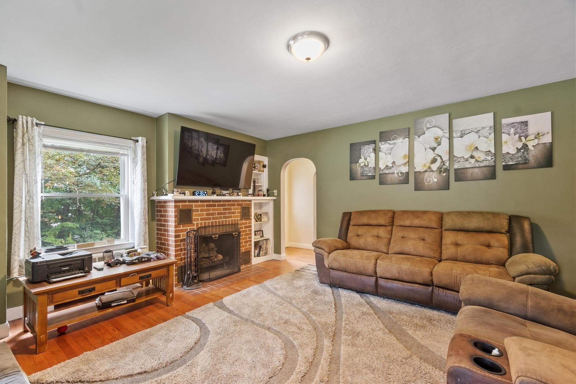 Single Family Residence at 406 Lincoln St, Fitchburg MA 01420, Fitchburg, photo 15 of 35
