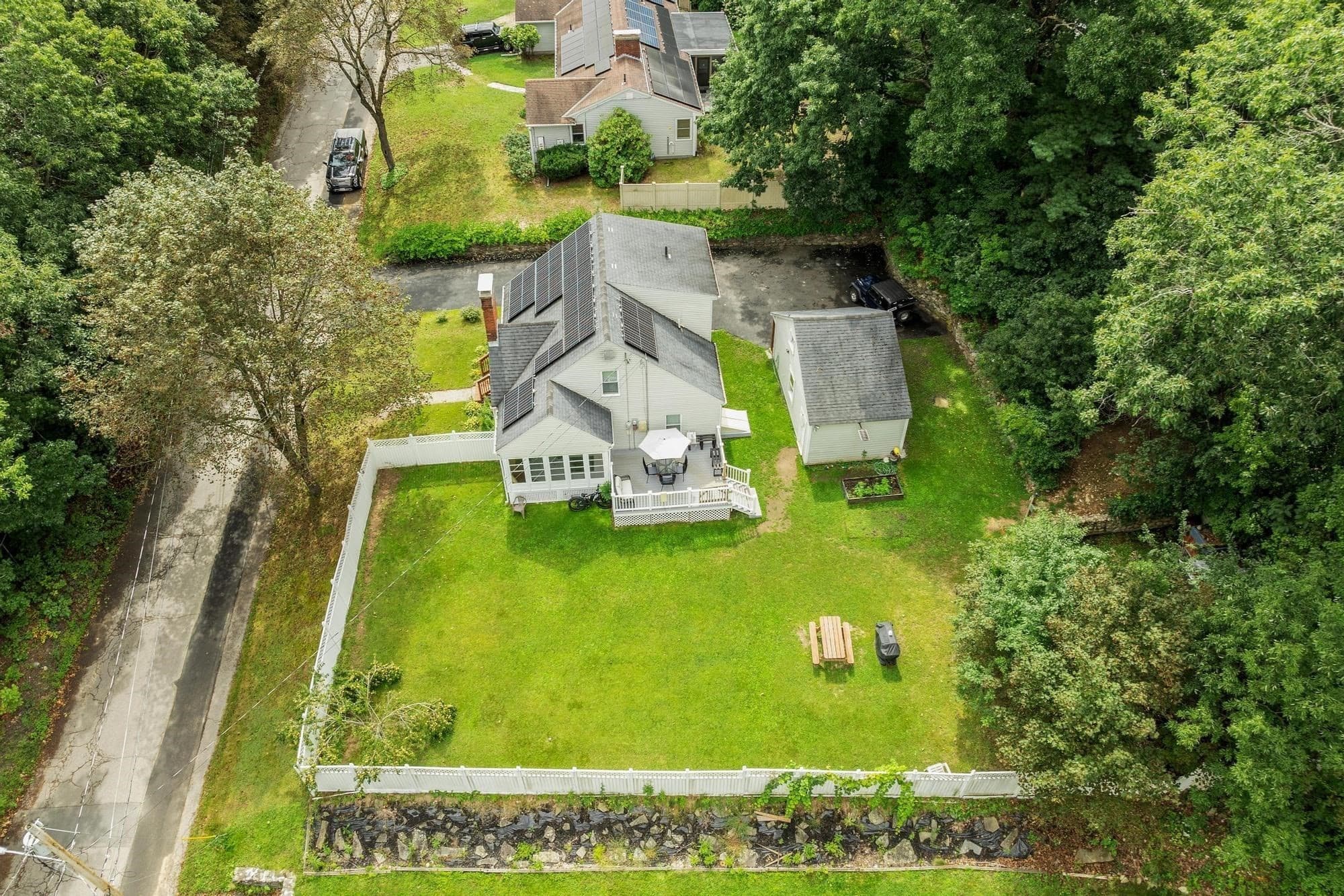 Single Family Residence at 406 Lincoln St, Fitchburg MA 01420, Fitchburg, photo 31 of 35