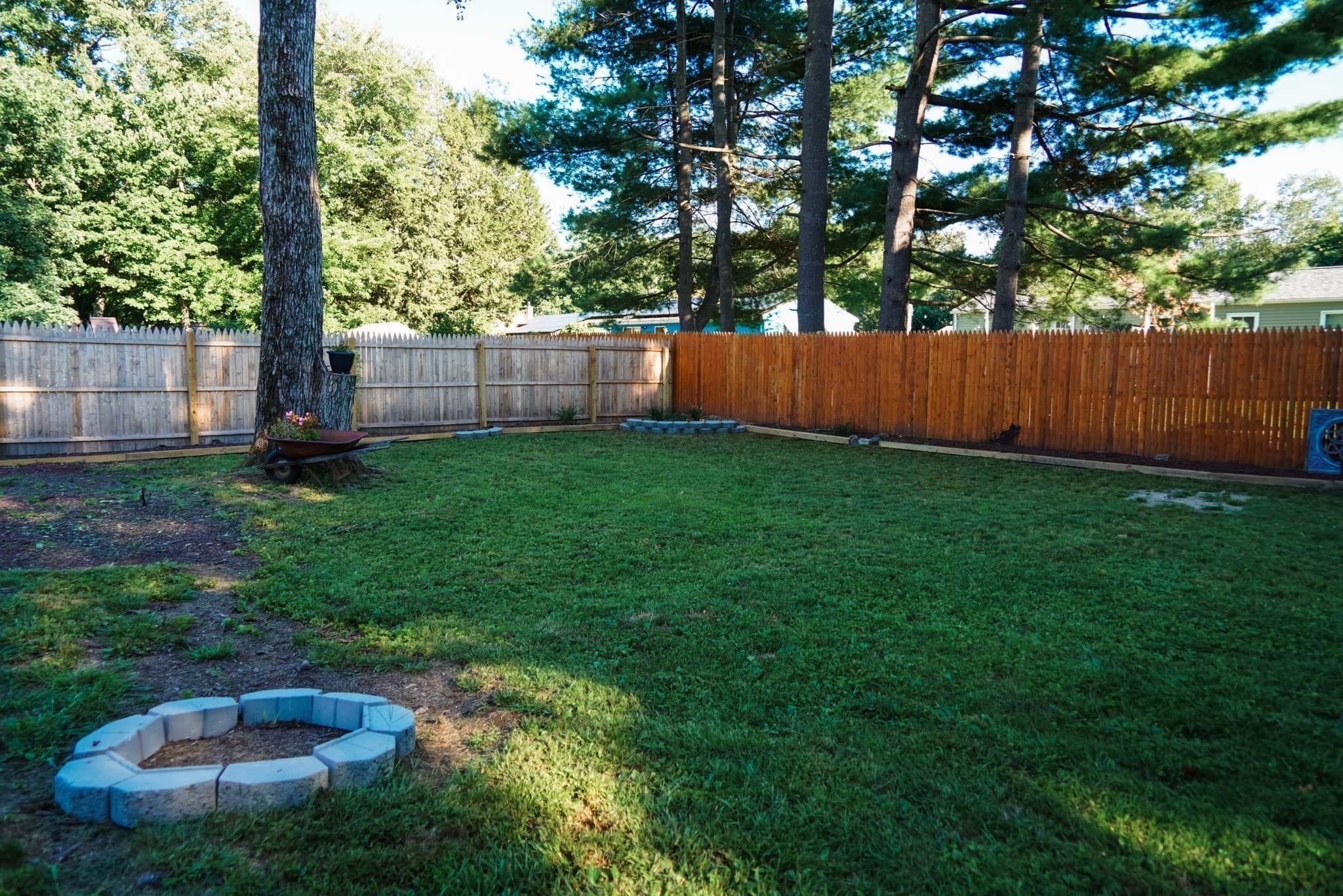 Single Family Residence at 31 Lavender Ln, Springfield MA 01129, Springfield, photo 35 of 36