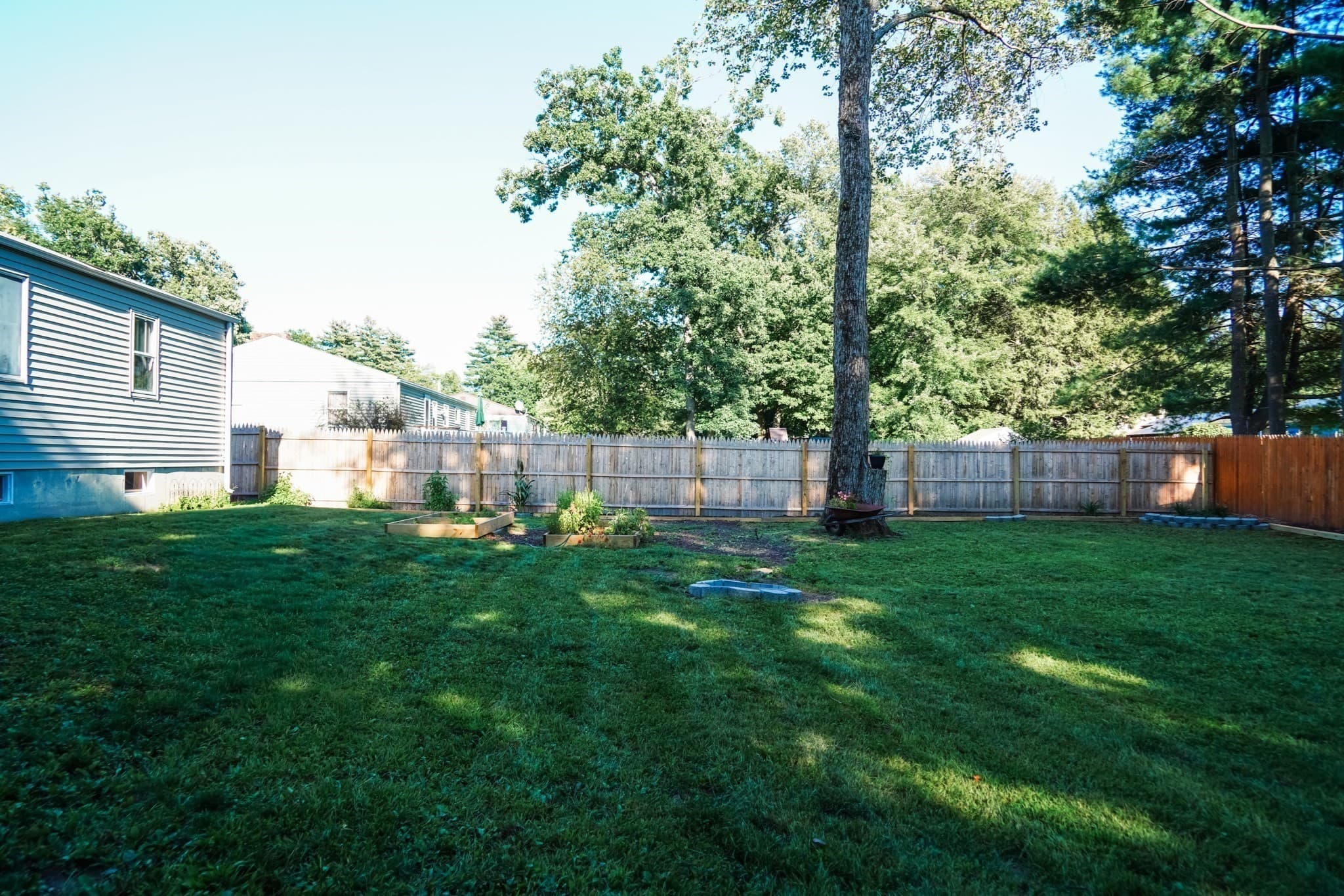 Single Family Residence at 31 Lavender Ln, Springfield MA 01129, Springfield, photo 31 of 36