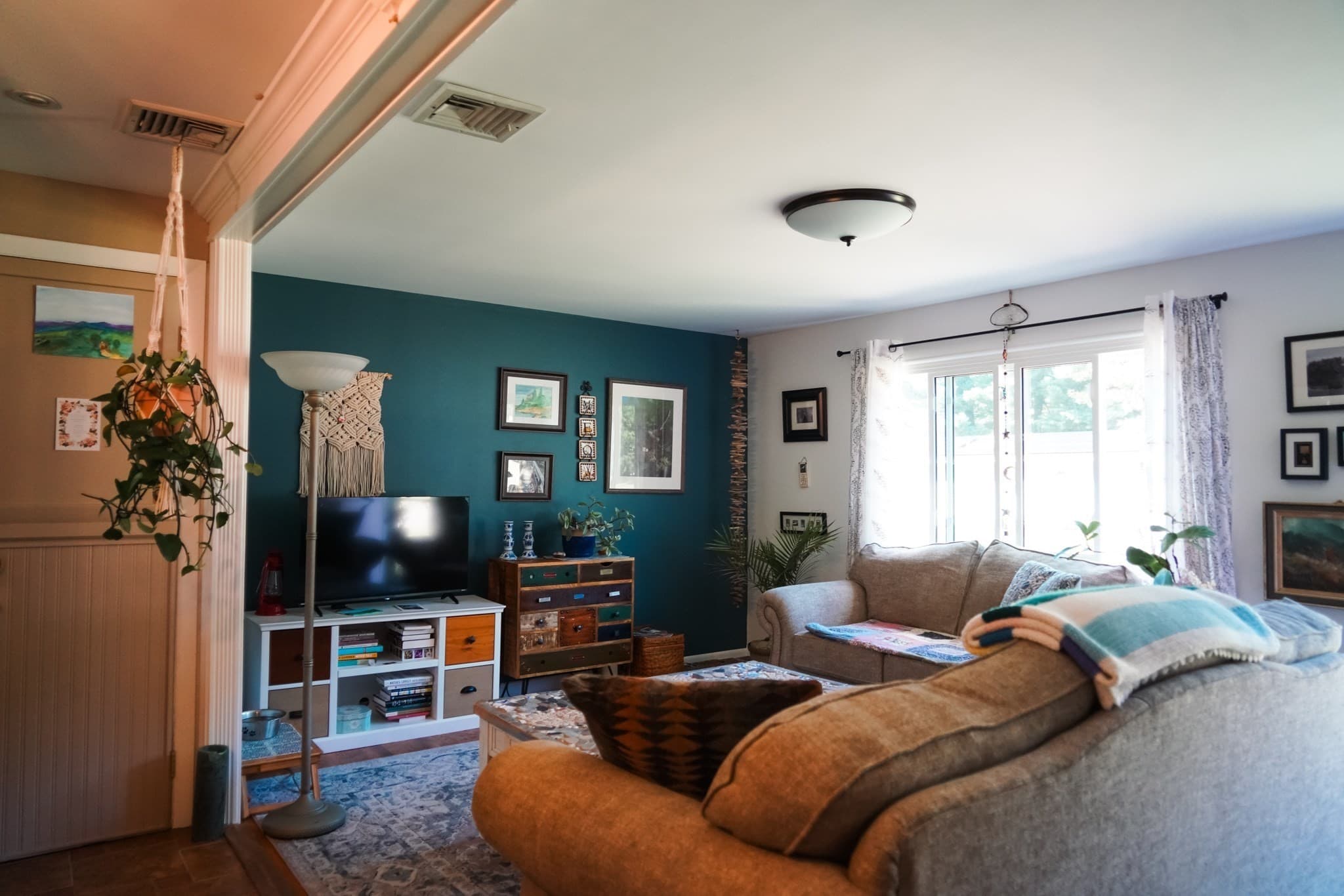 Single Family Residence at 31 Lavender Ln, Springfield MA 01129, Springfield, photo 4 of 36