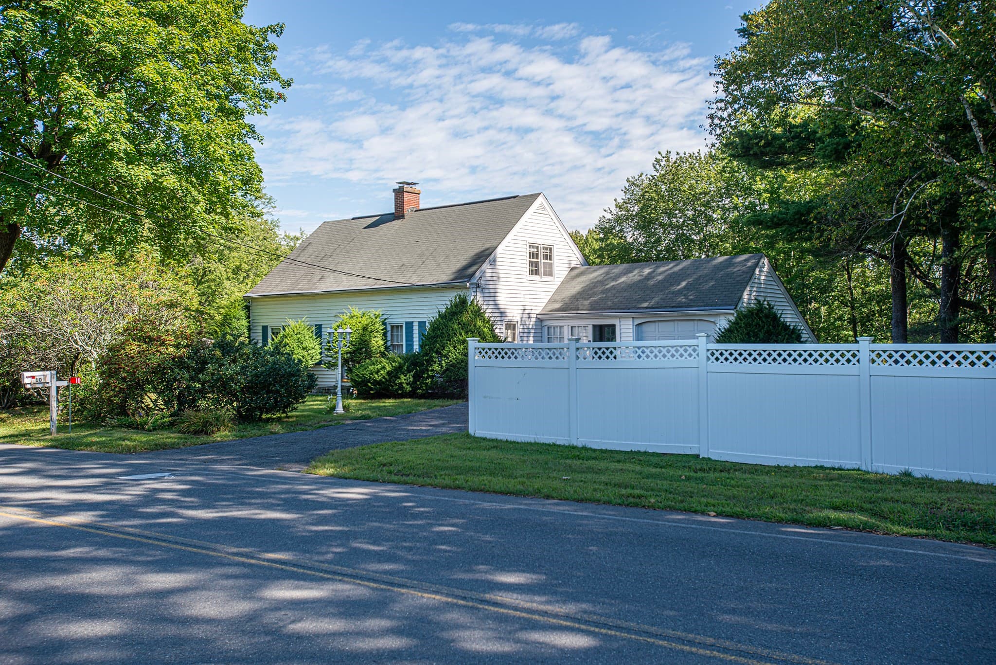 10 Dwight Street, Hatfield MA 01038