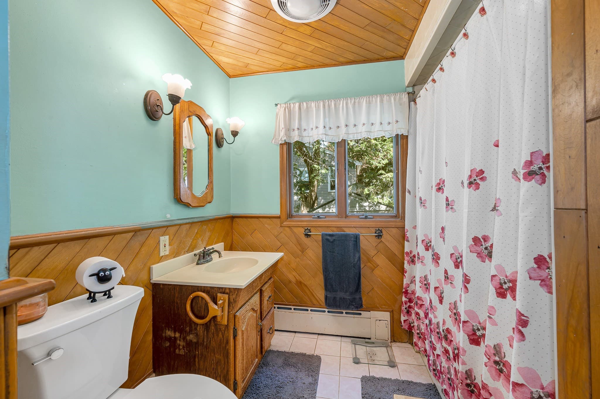 Single Family Residence at 7 Peters St, North Andover MA 01845, North Andover, photo 12 of 26