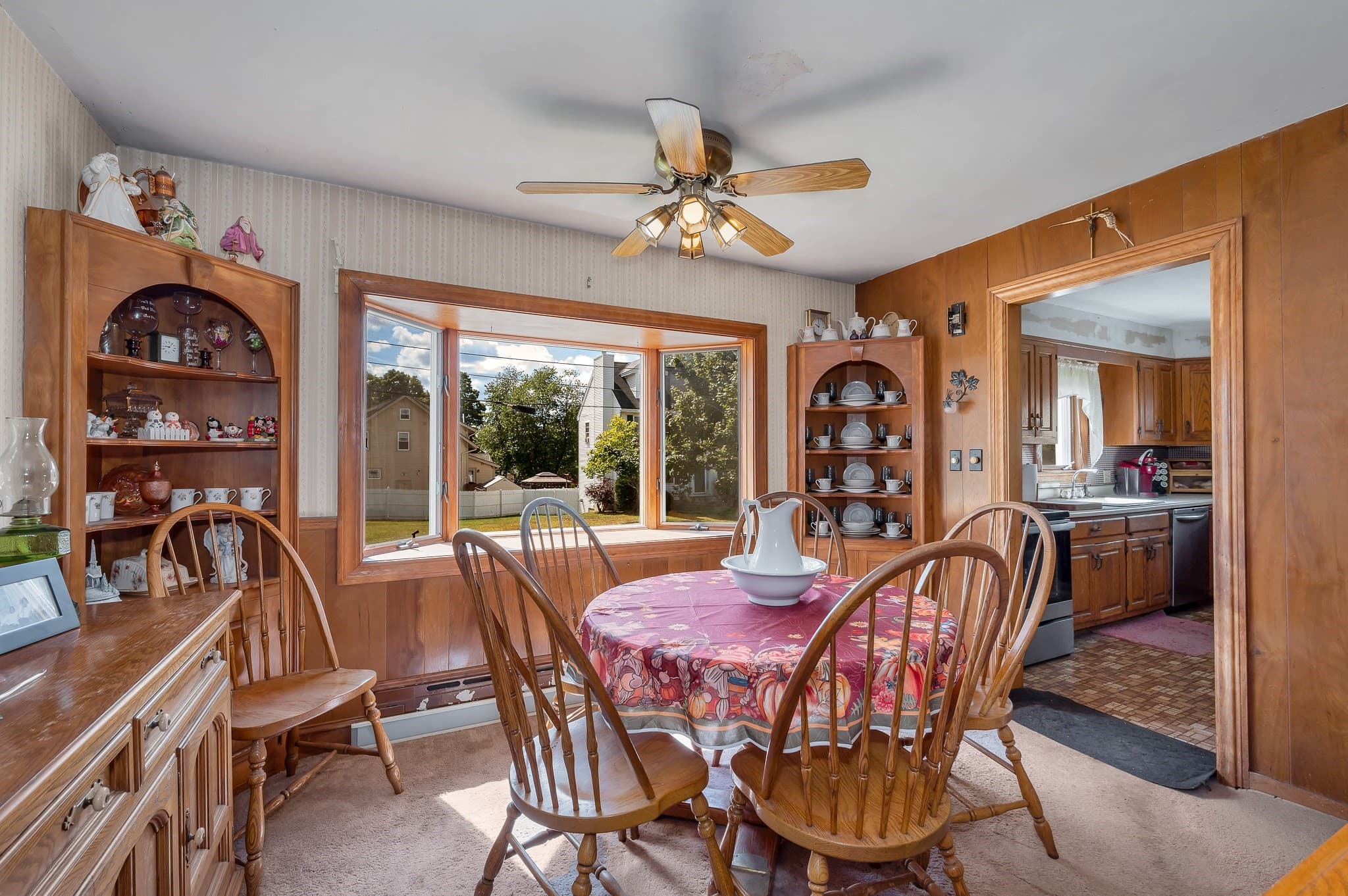Single Family Residence at 7 Peters St, North Andover MA 01845, North Andover, photo 5 of 26