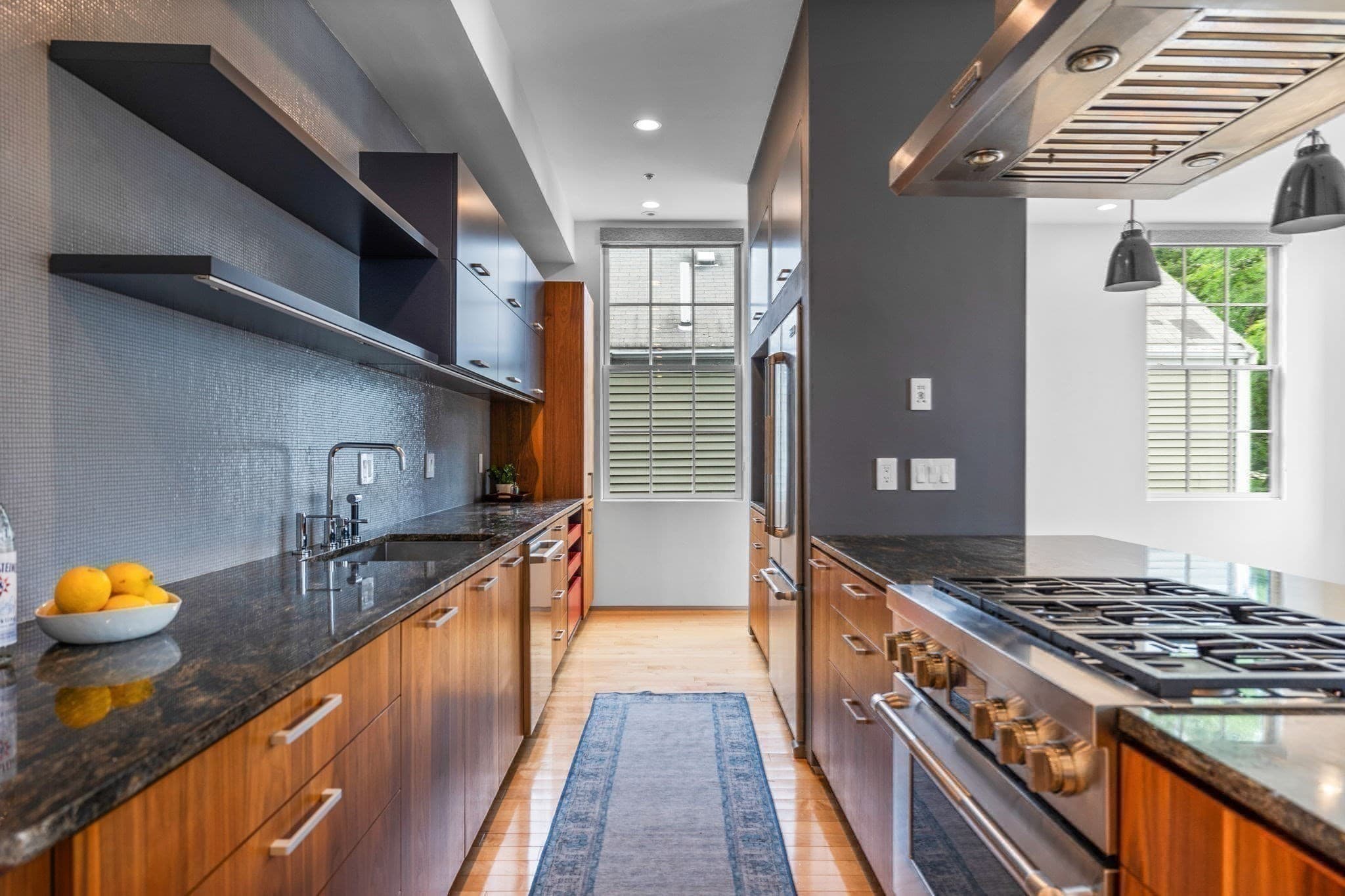 Condominium at 618 East 2nd St, Boston MA 02127, Boston, photo 3 of 23