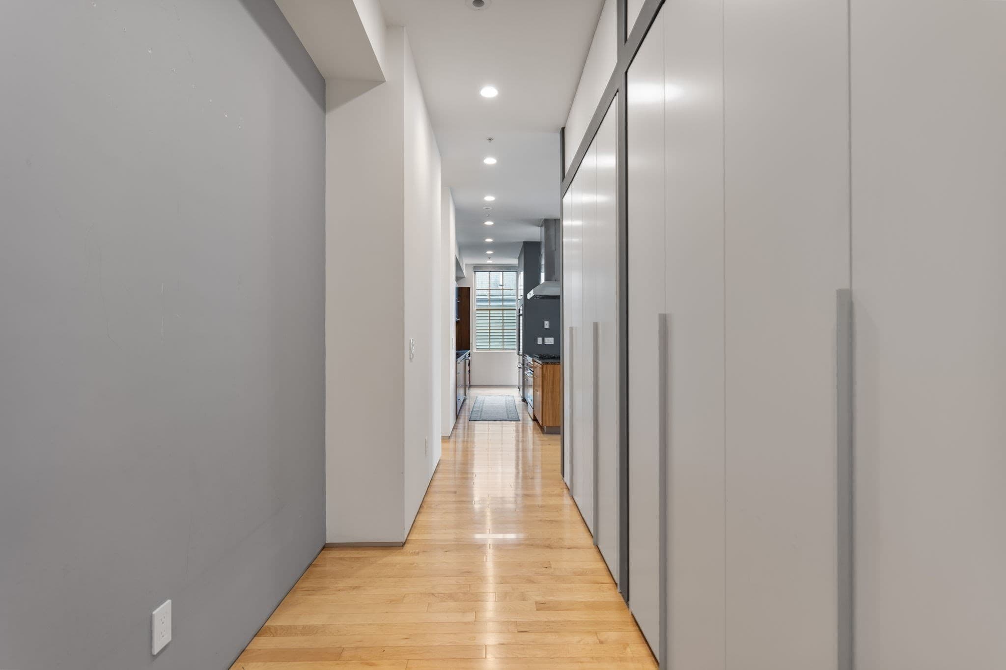 Condominium at 618 East 2nd St, Boston MA 02127, Boston, photo 19 of 23