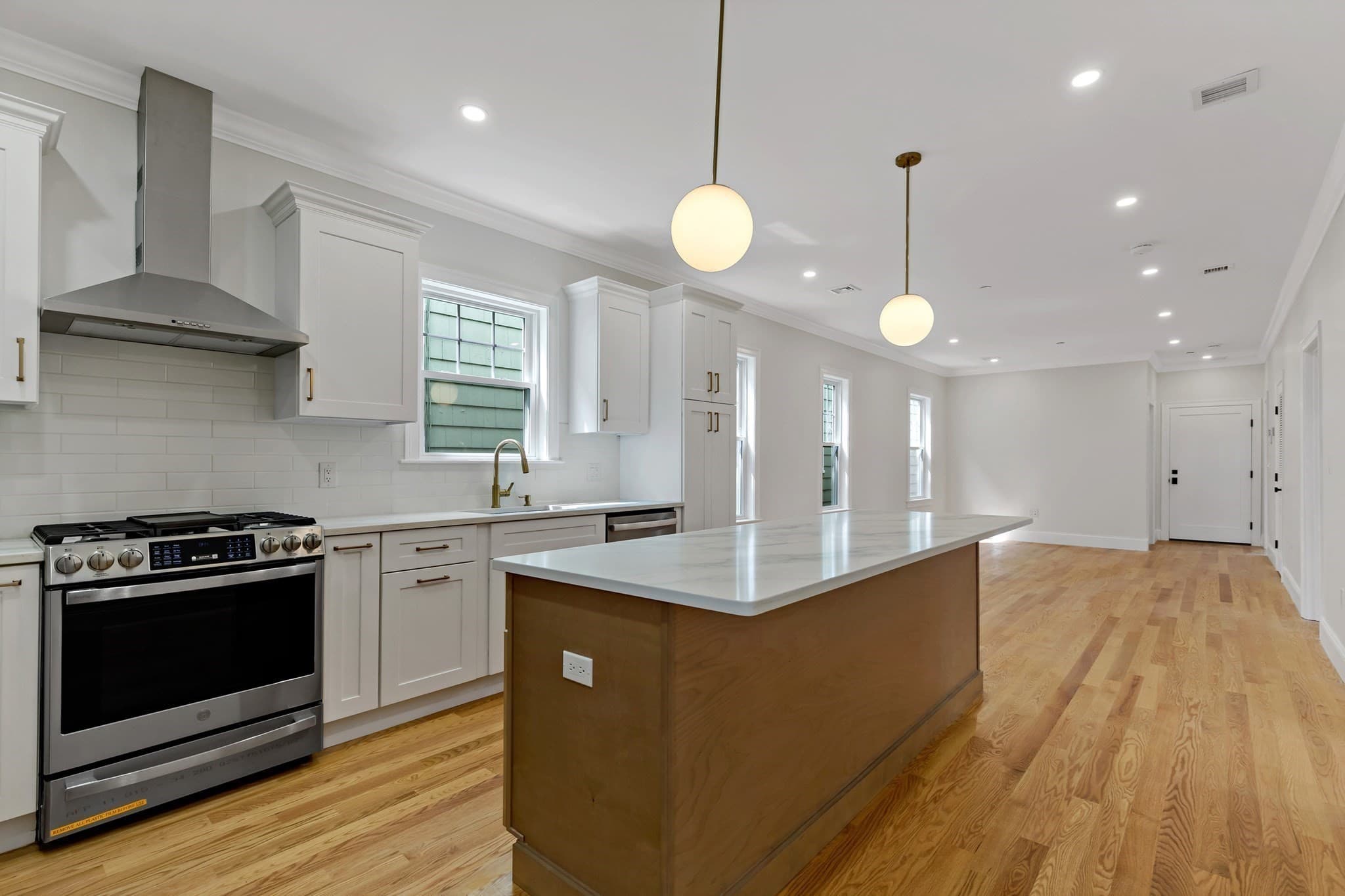 Condominium at 13 Langmaid Ave # 2, Somerville MA 02145, Somerville, photo 12 of 29