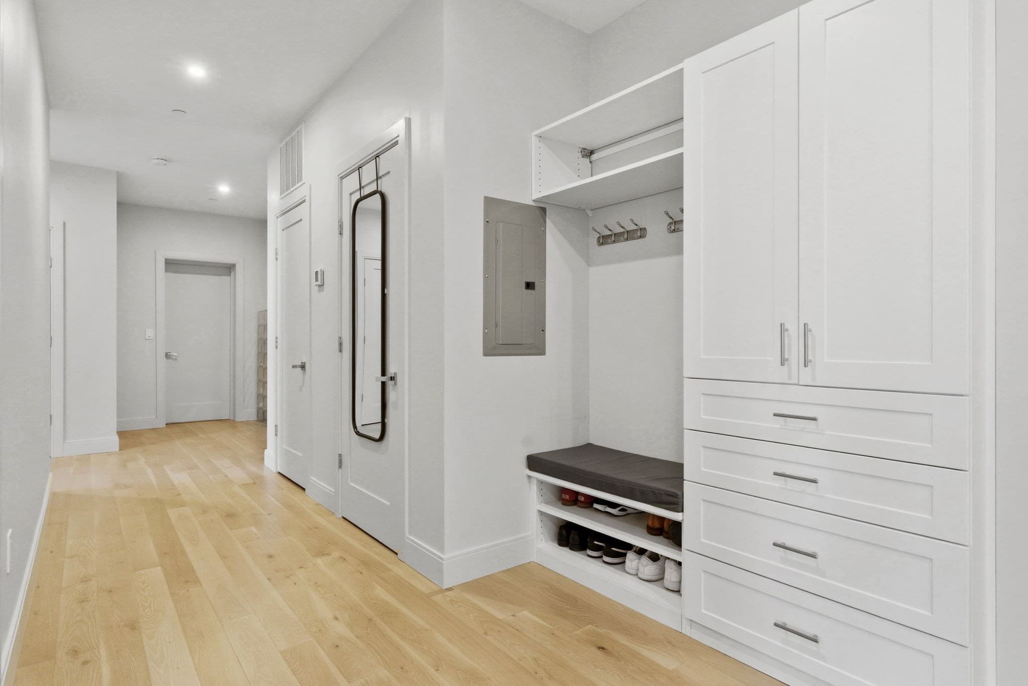 Condominium at 85 Myrtle St # 106, Quincy MA 02171, photo 9 of 34