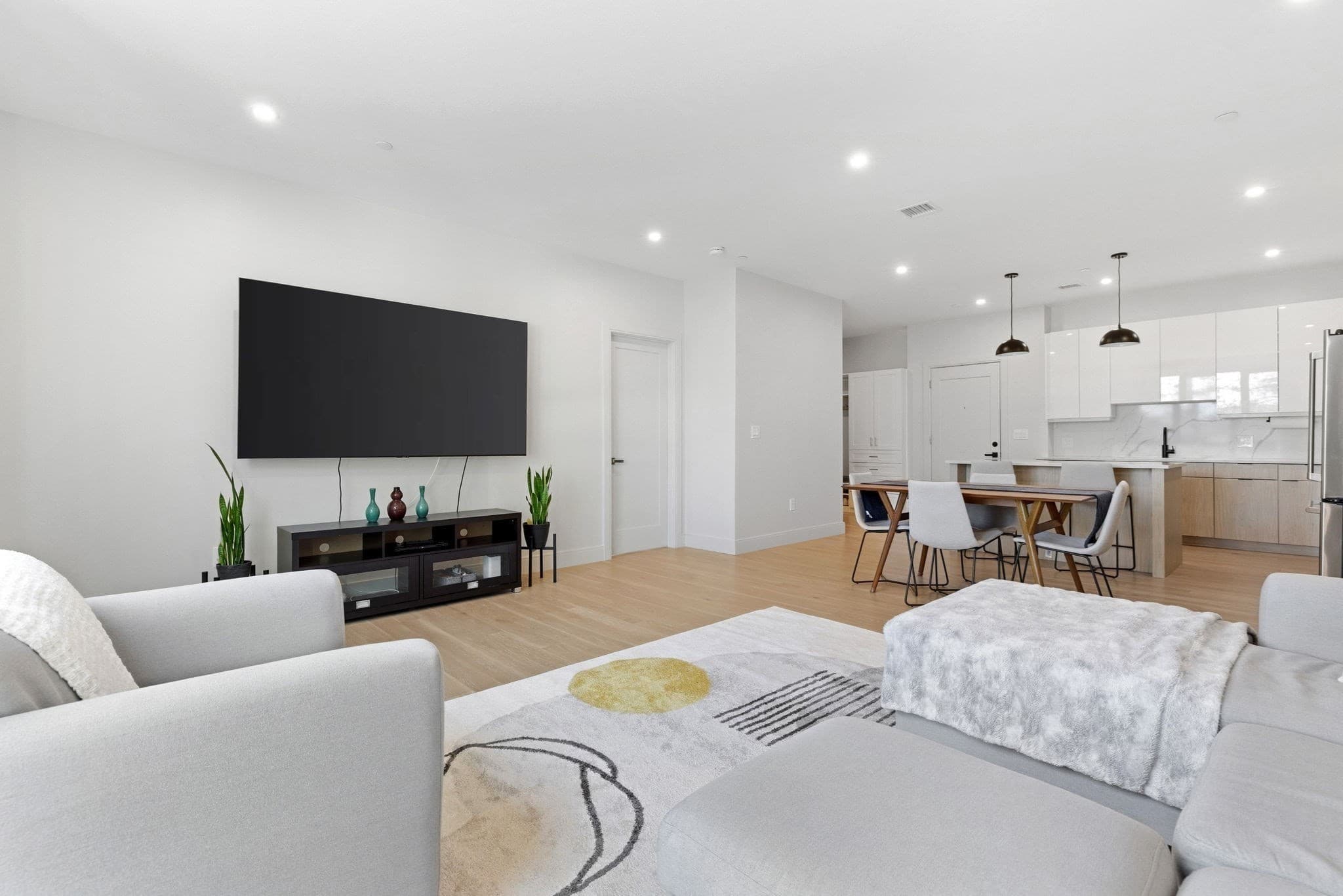 Condominium at 85 Myrtle St # 106, Quincy MA 02171, photo 8 of 34