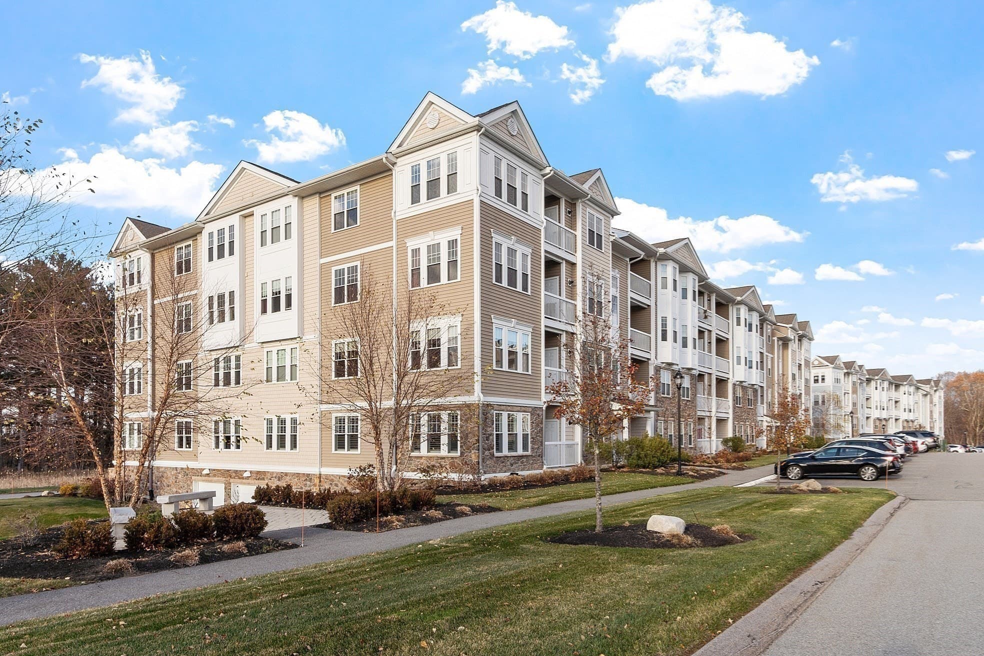 Condominium at 2 Francis Drive # 301, Andover MA 01810, Andover, photo 3 of 39