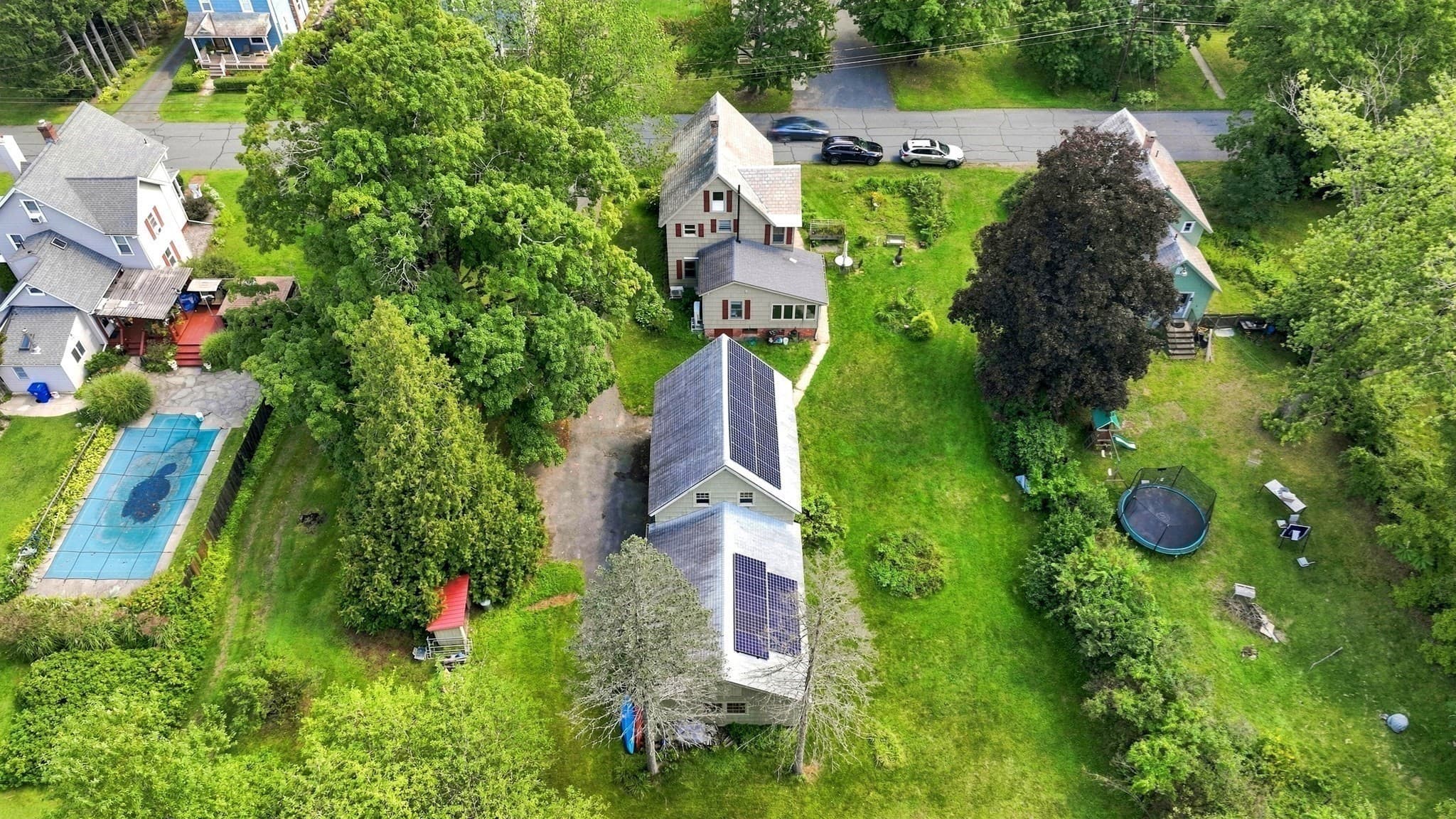 Single Family Residence at 94 Meridian Street, Greenfield MA 01301, Greenfield, photo 6 of 40
