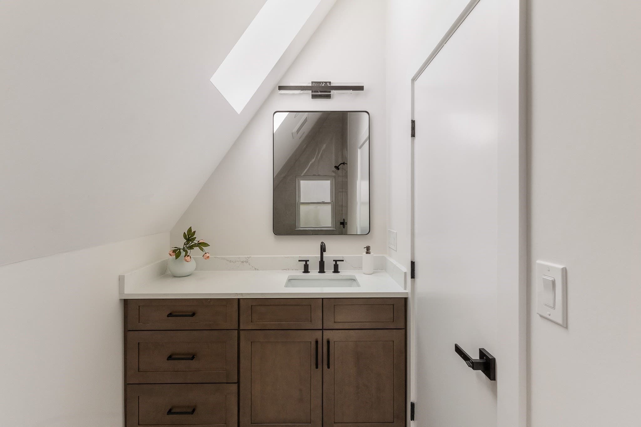 Condominium at 60 Franklin St # 3, Somerville MA 02145, Somerville, photo 20 of 32