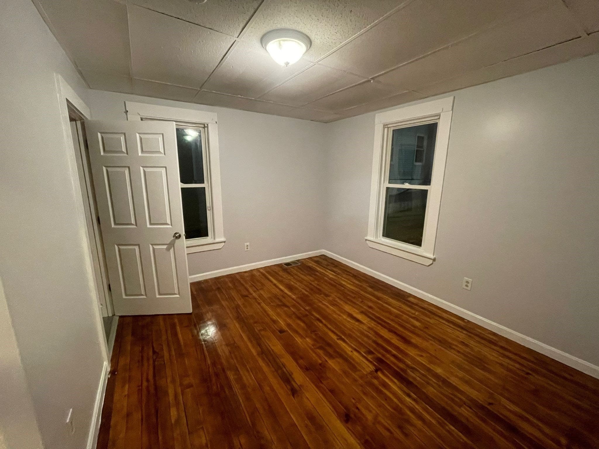 5-9 Family at 664 Main St, Southbridge MA 01550, Southbridge, photo 31 of 42