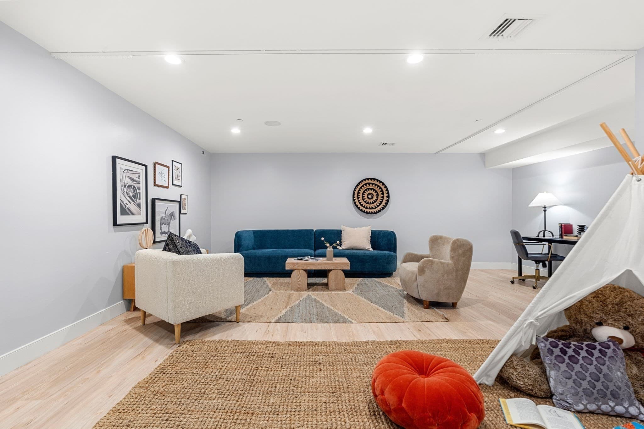 Condominium at 23 Downer Ave # 1, Boston MA 02125, Boston, photo 13 of 20