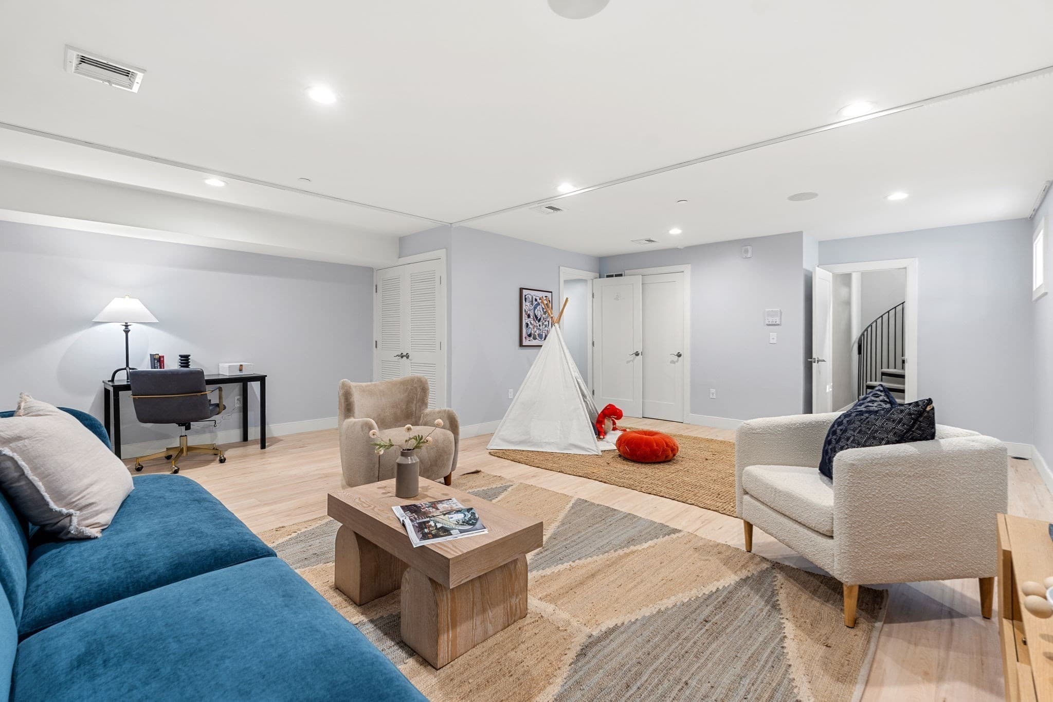 Condominium at 23 Downer Ave # 1, Boston MA 02125, Boston, photo 14 of 20