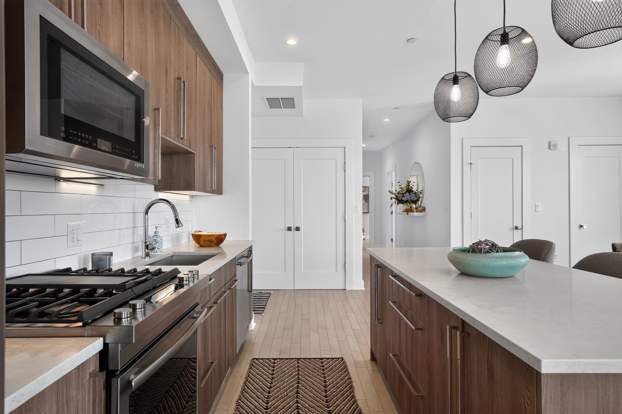 Condominium at 232 Old Colony Ave # 506a, Boston MA 02127, photo 4 of 21