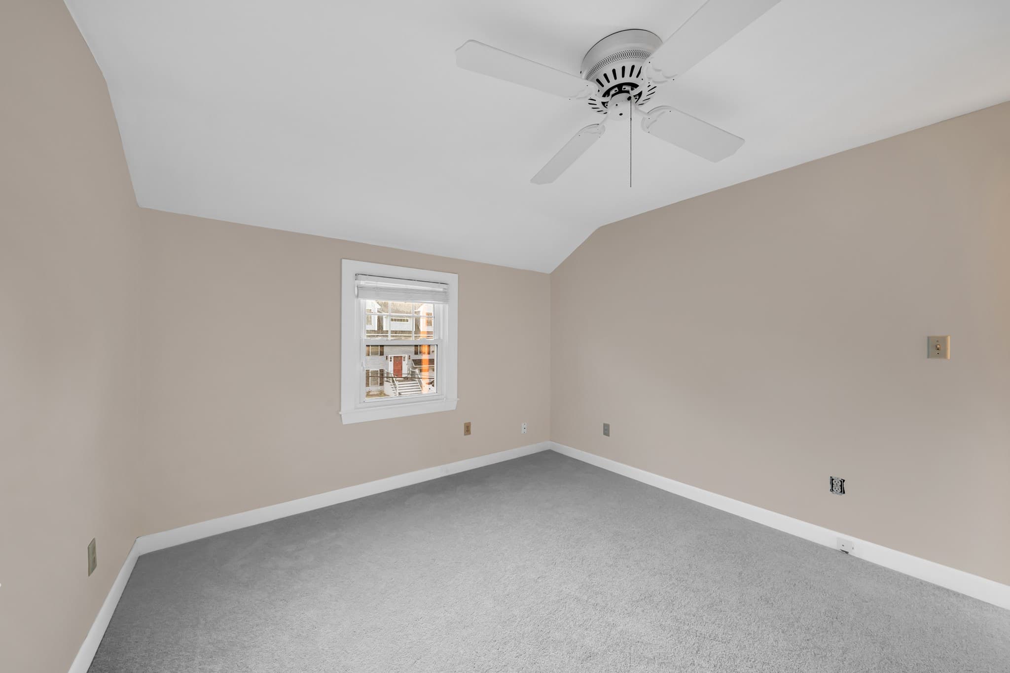 Single Family Residence at 60 S New St, Haverhill MA 01835, Haverhill, photo 24 of 35