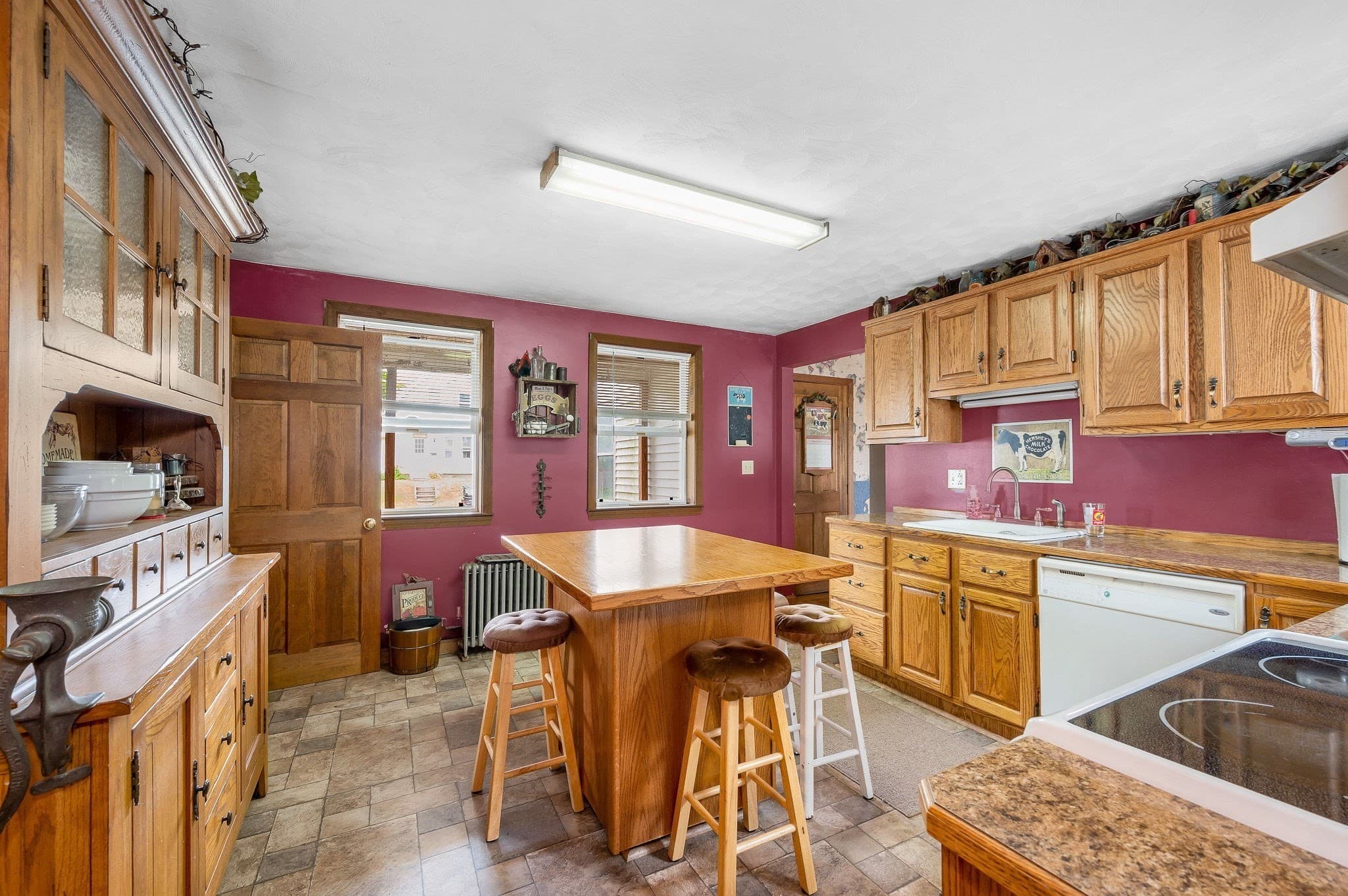 Single Family Residence at 28 Pleasant St, Templeton MA 01436, Templeton, photo 5 of 40