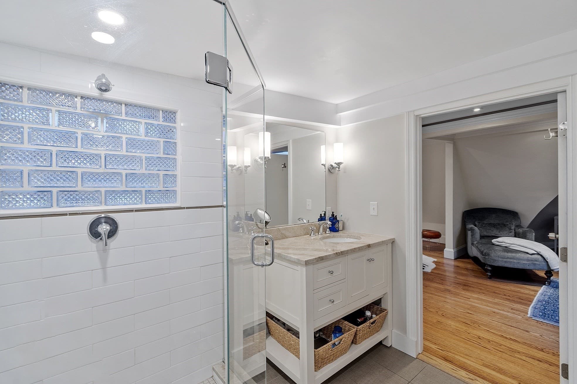Condominium at 178 Commonwealth # 7, Boston MA 02116, photo 26 of 36