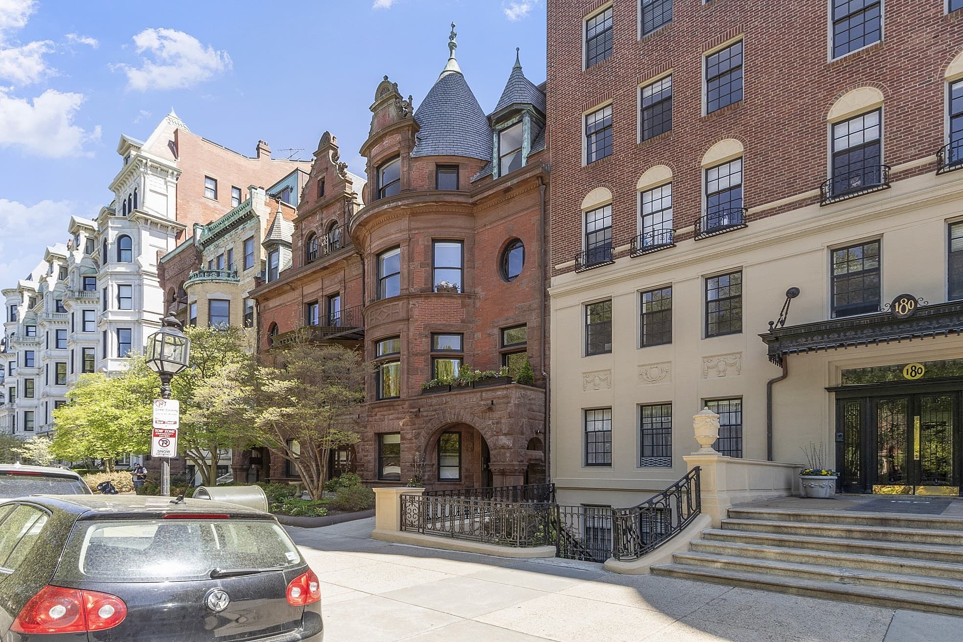 178 Commonwealth # 7, Boston MA 02116