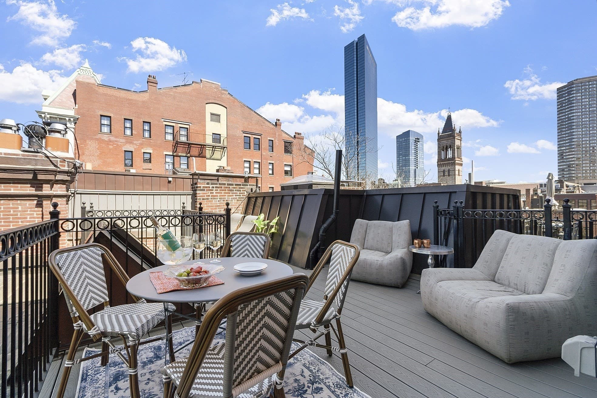 Condominium at 178 Commonwealth # 7, Boston MA 02116, photo 28 of 36